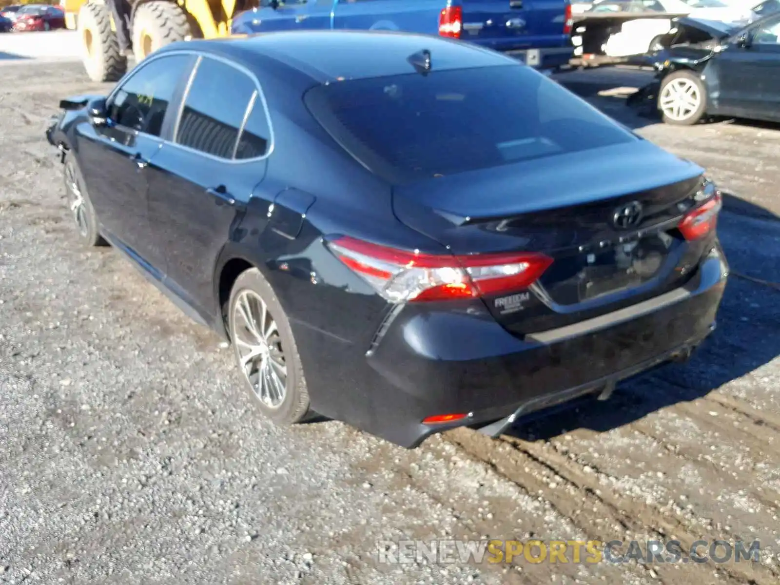 3 Photograph of a damaged car 4T1B11HK0KU228007 TOYOTA CAMRY 2019