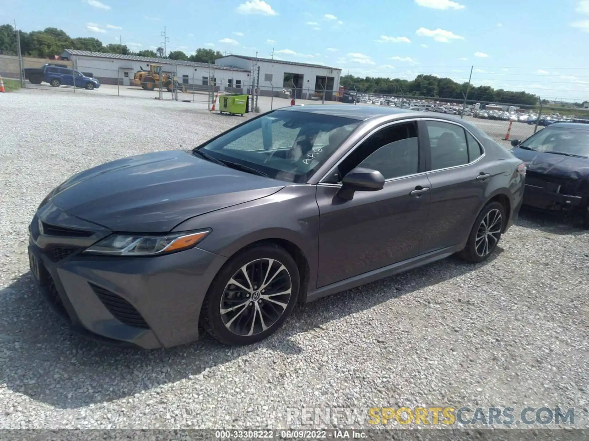 2 Photograph of a damaged car 4T1B11HK0KU228671 TOYOTA CAMRY 2019