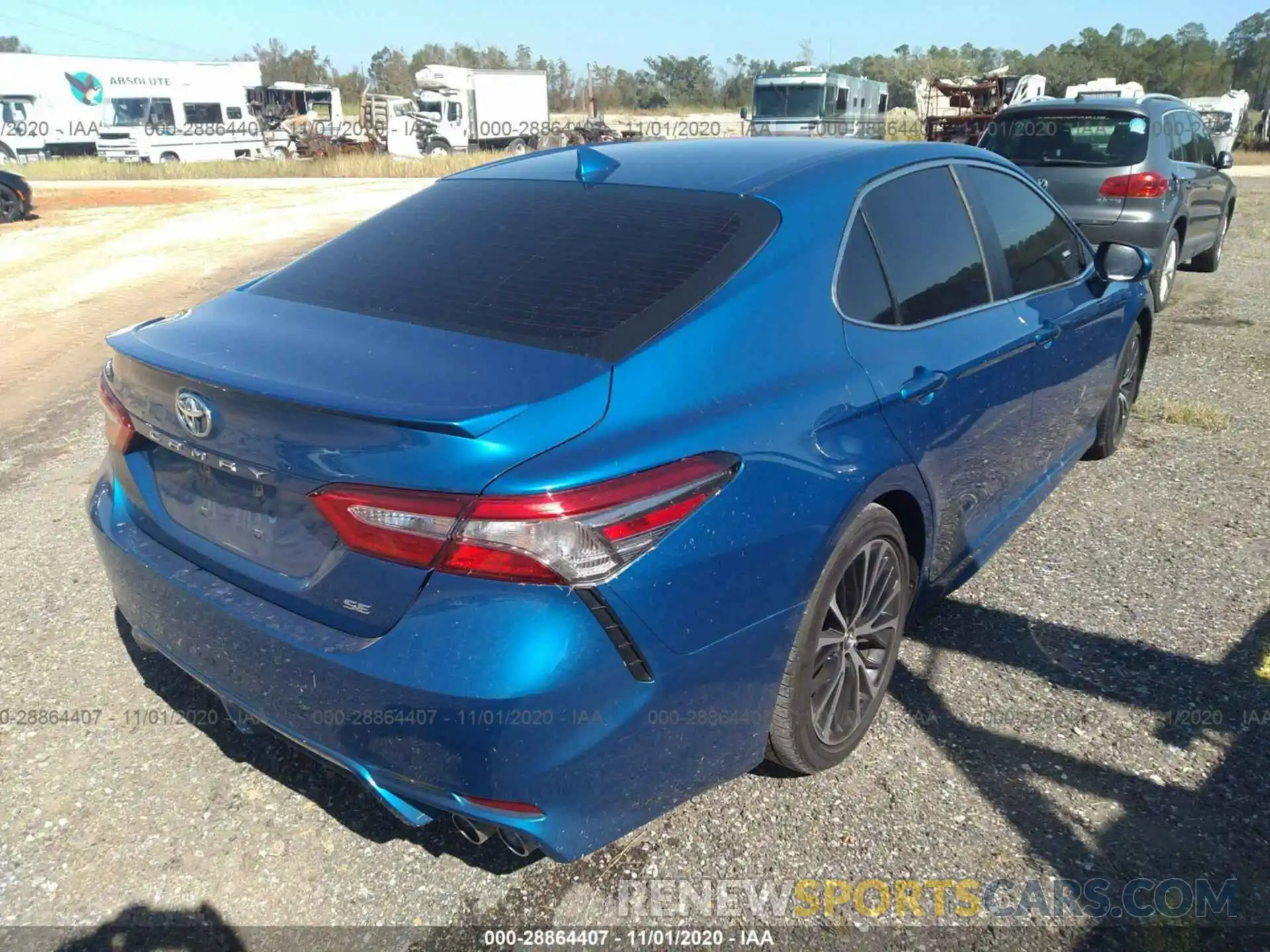 4 Photograph of a damaged car 4T1B11HK0KU231179 TOYOTA CAMRY 2019