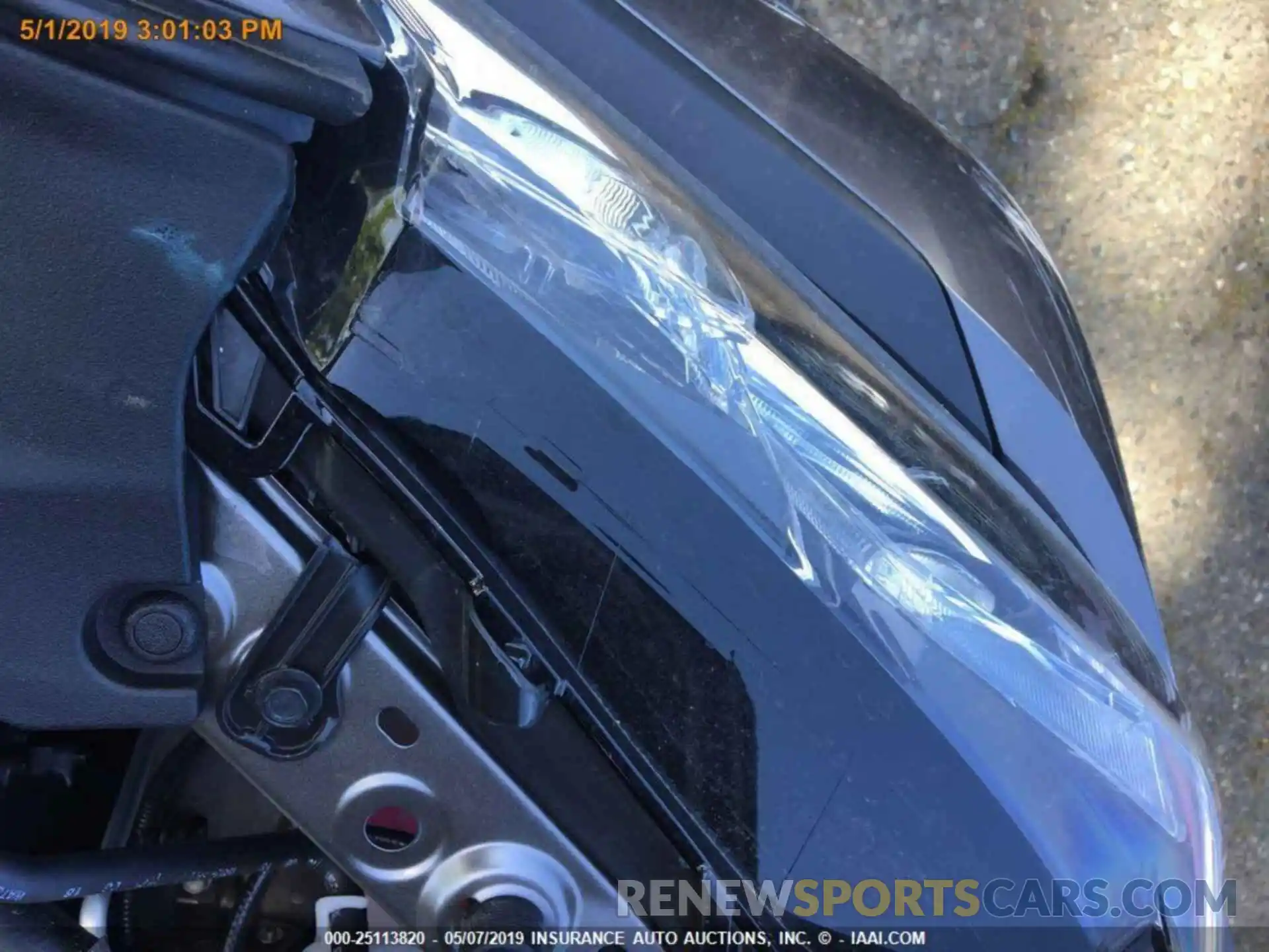 17 Photograph of a damaged car 4T1B11HK0KU231554 TOYOTA CAMRY 2019