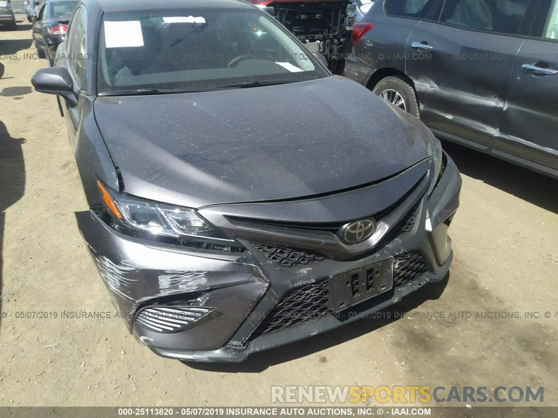 6 Photograph of a damaged car 4T1B11HK0KU231554 TOYOTA CAMRY 2019