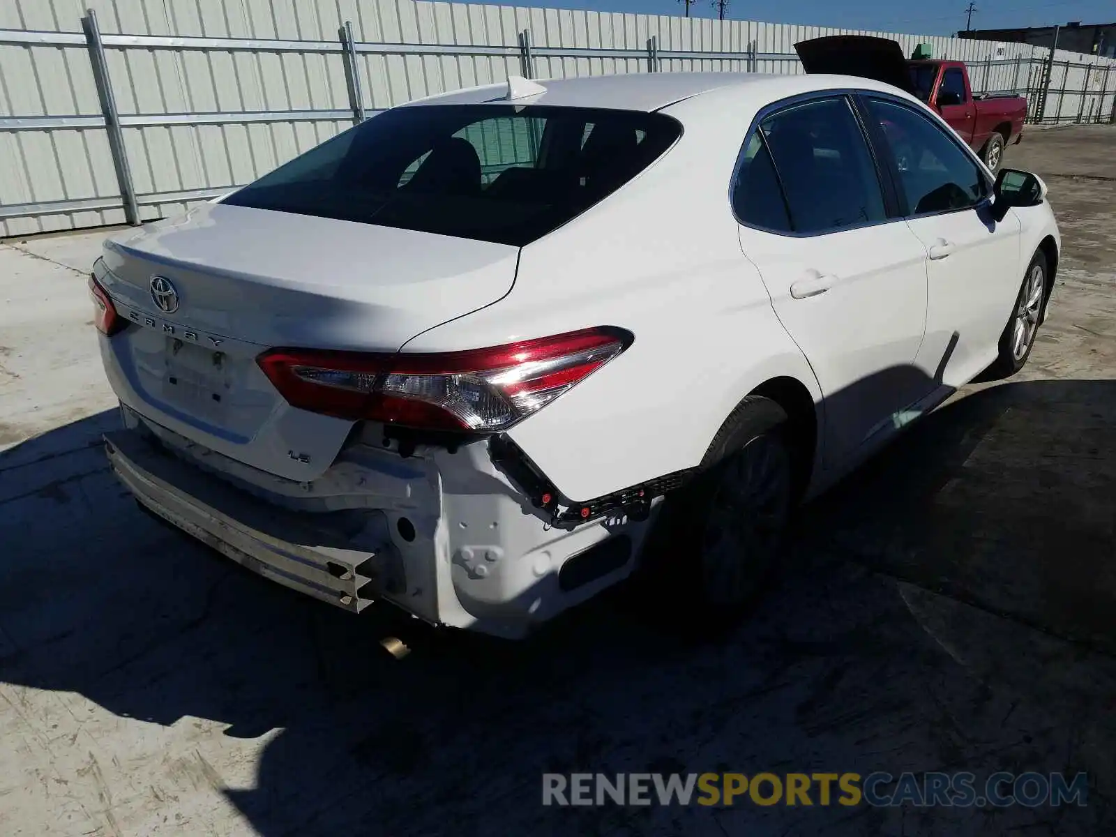 4 Photograph of a damaged car 4T1B11HK0KU232140 TOYOTA CAMRY 2019