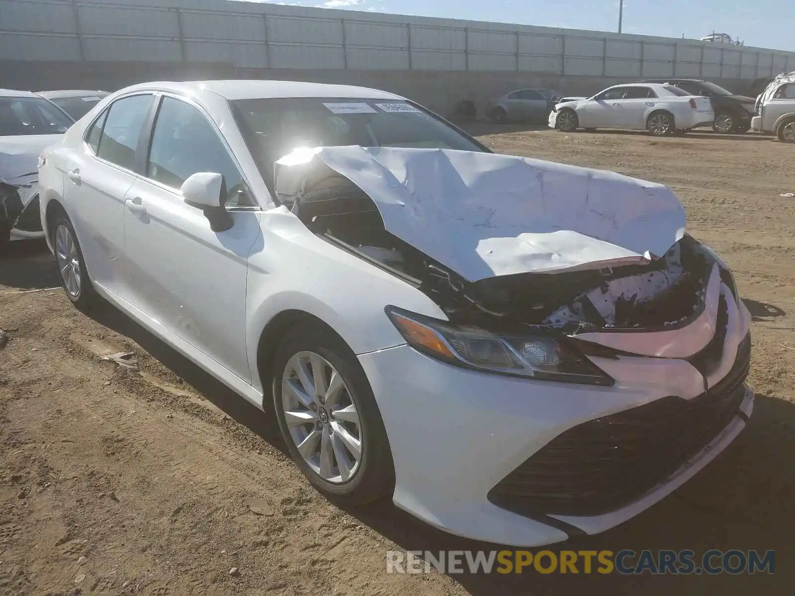 1 Photograph of a damaged car 4T1B11HK0KU233918 TOYOTA CAMRY 2019