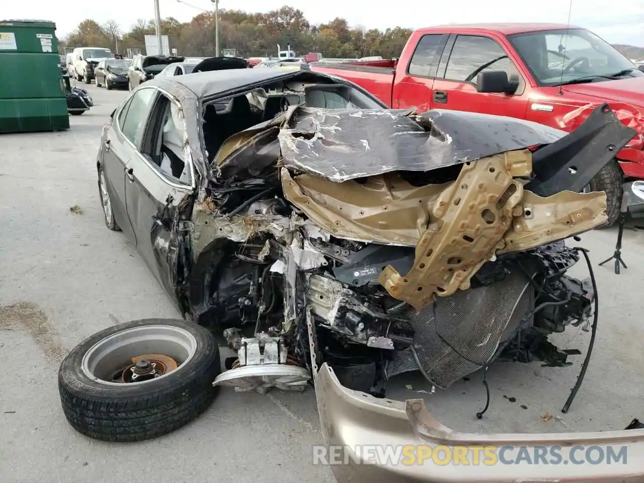 9 Photograph of a damaged car 4T1B11HK0KU236186 TOYOTA CAMRY 2019