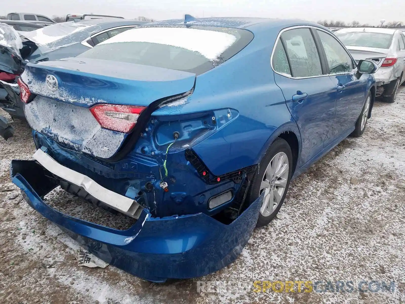 4 Фотография поврежденного автомобиля 4T1B11HK0KU236544 TOYOTA CAMRY 2019