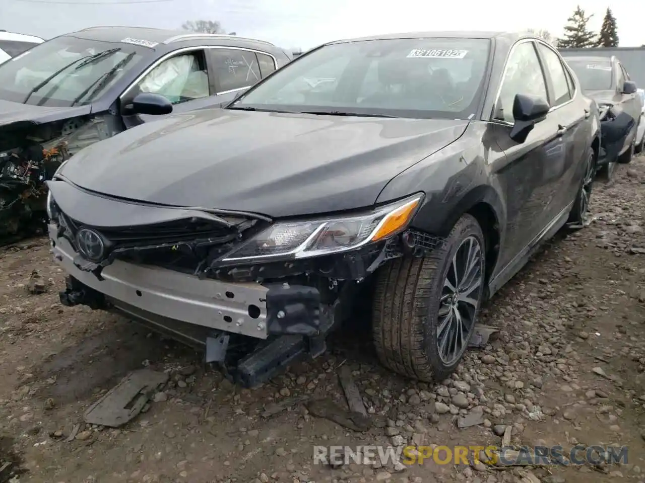 2 Photograph of a damaged car 4T1B11HK0KU238181 TOYOTA CAMRY 2019