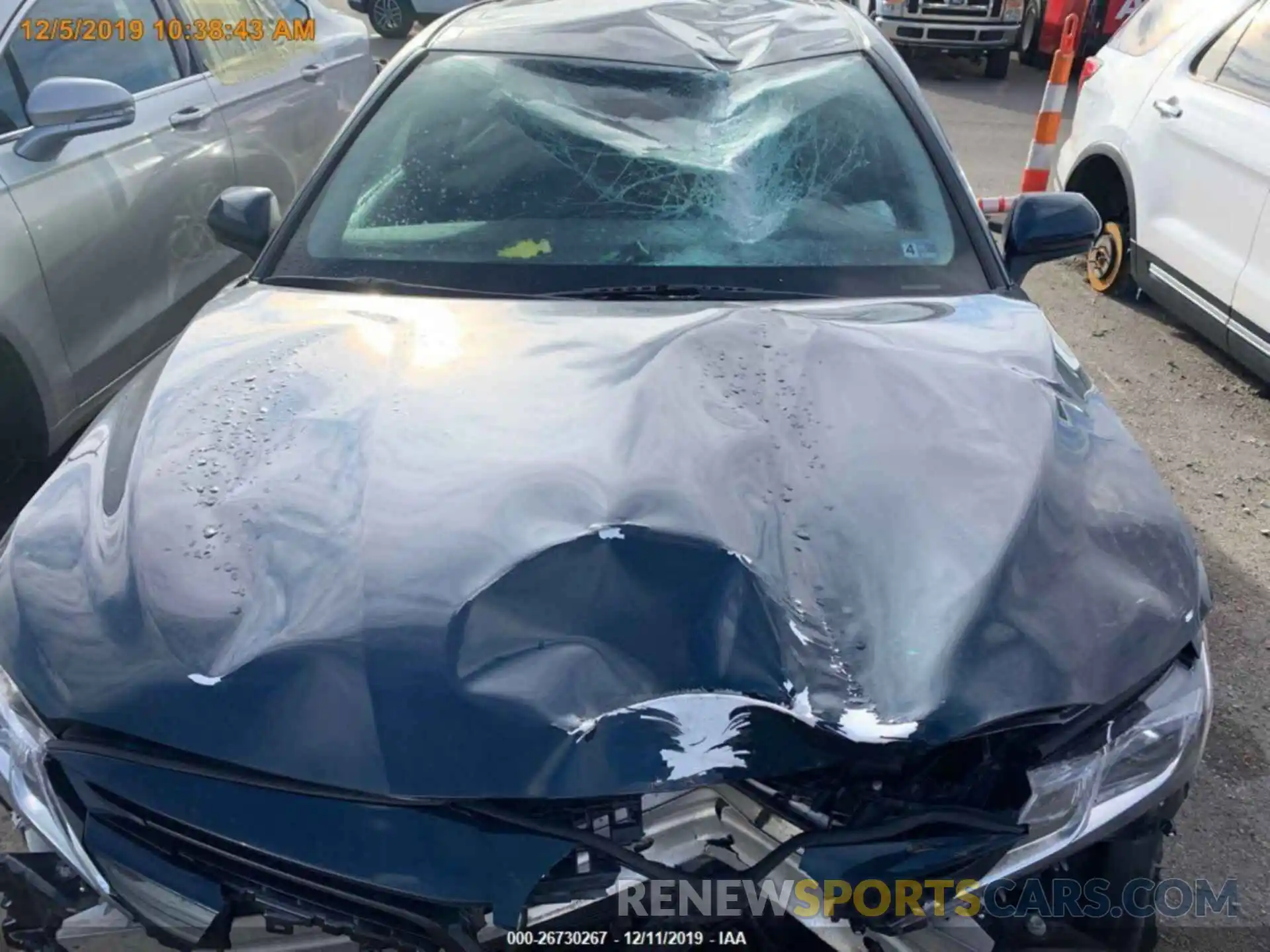 16 Photograph of a damaged car 4T1B11HK0KU238391 TOYOTA CAMRY 2019