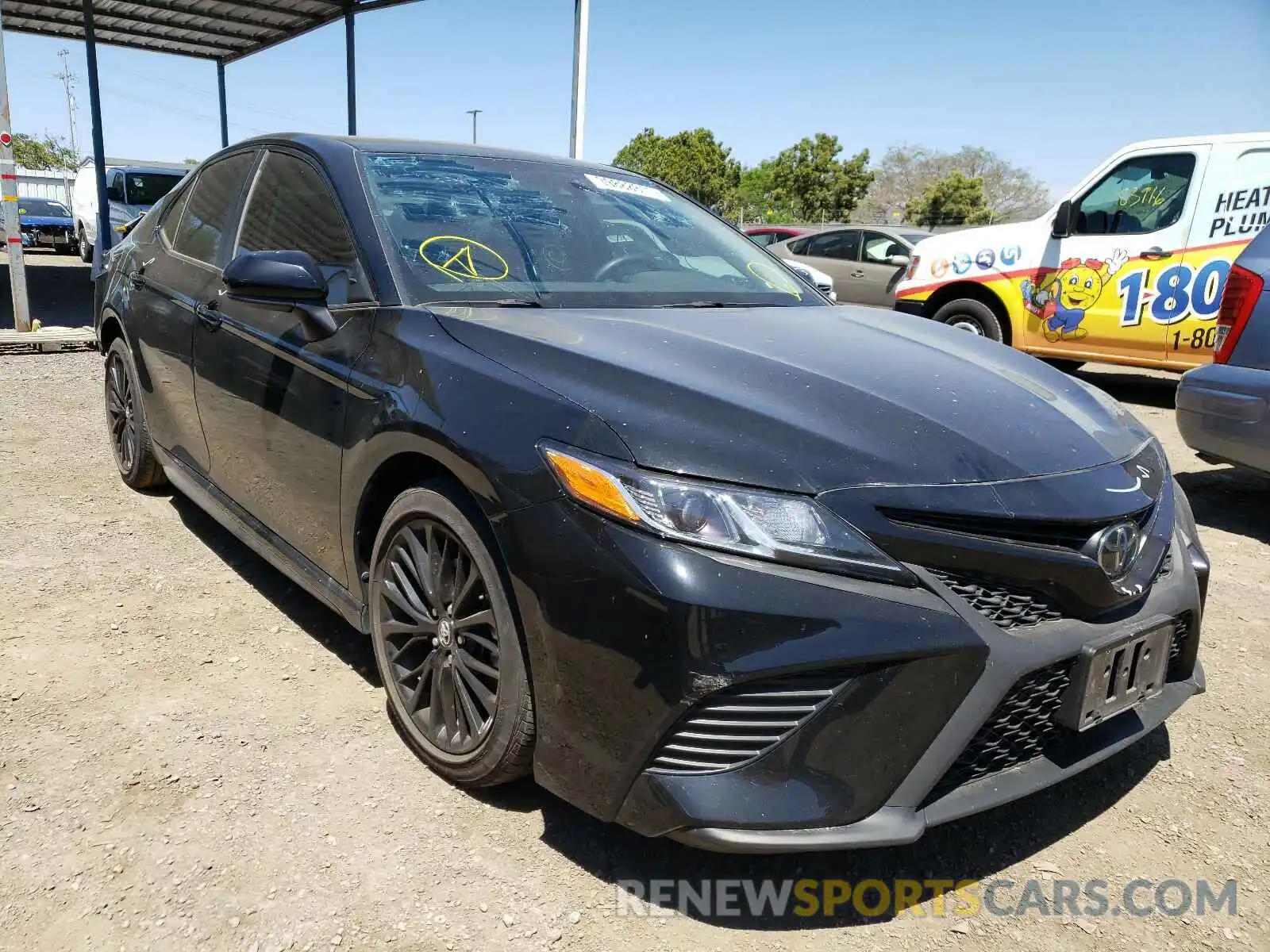 1 Photograph of a damaged car 4T1B11HK0KU238438 TOYOTA CAMRY 2019