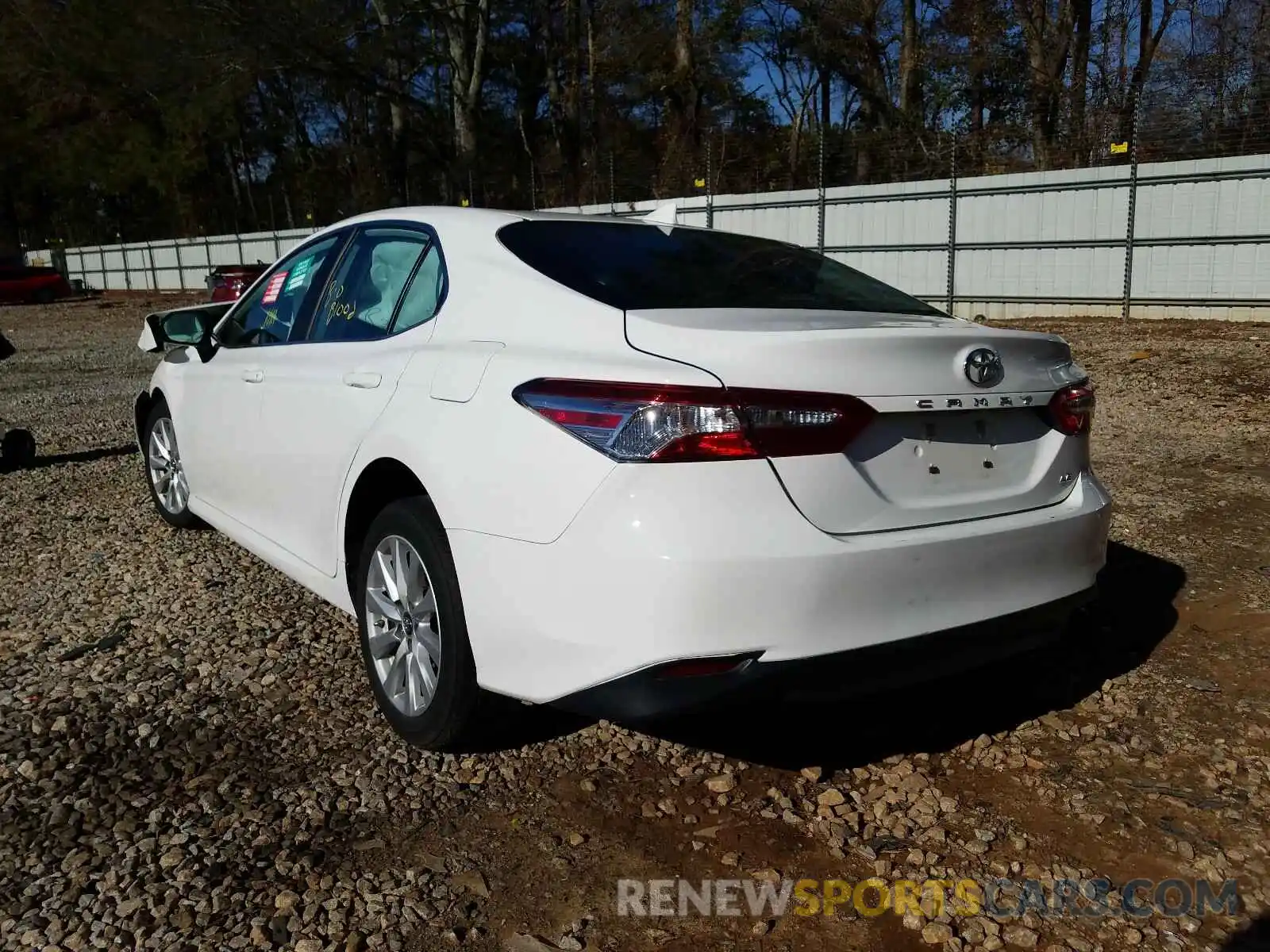 3 Photograph of a damaged car 4T1B11HK0KU239802 TOYOTA CAMRY 2019