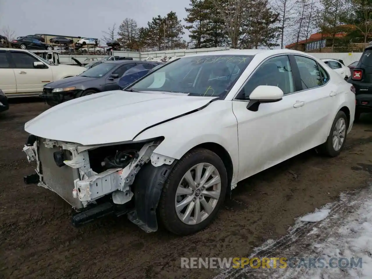 2 Фотография поврежденного автомобиля 4T1B11HK0KU240786 TOYOTA CAMRY 2019