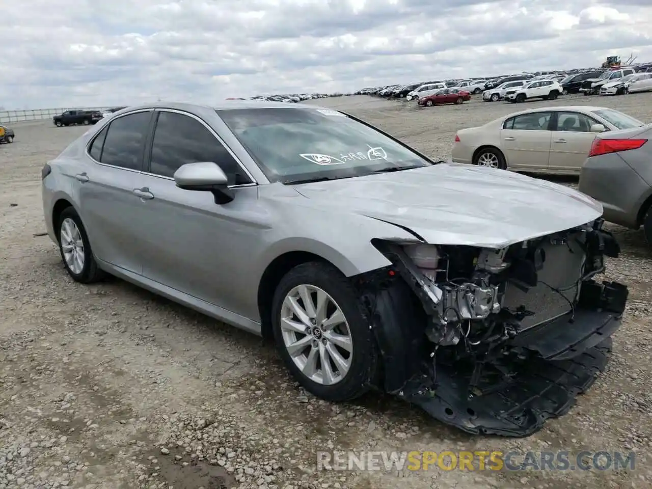 1 Photograph of a damaged car 4T1B11HK0KU241100 TOYOTA CAMRY 2019