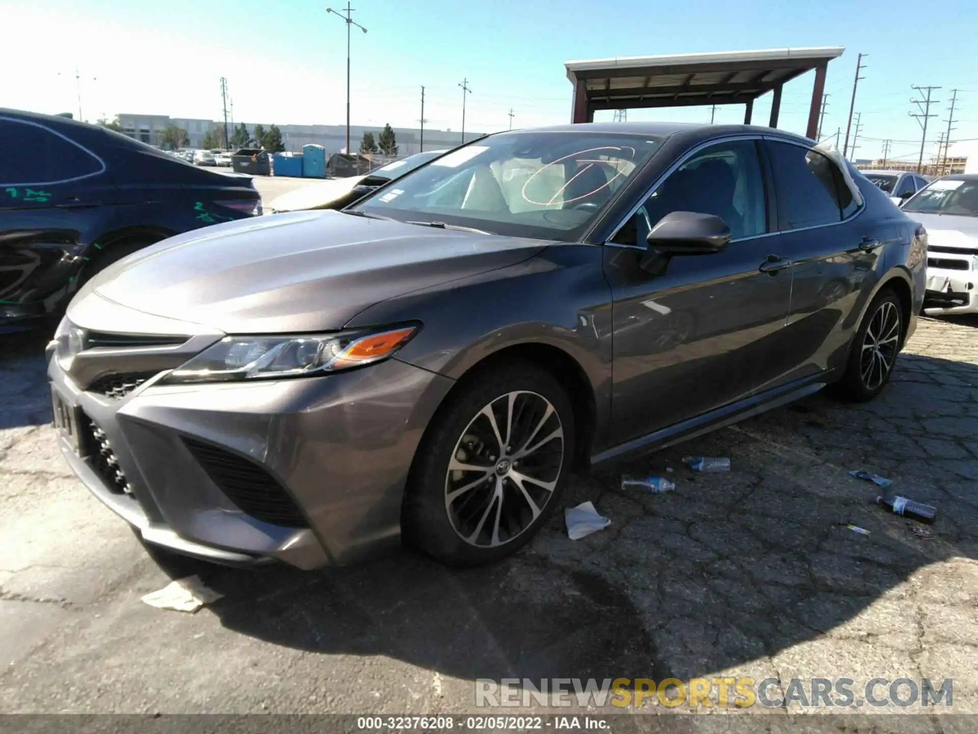 2 Photograph of a damaged car 4T1B11HK0KU241288 TOYOTA CAMRY 2019