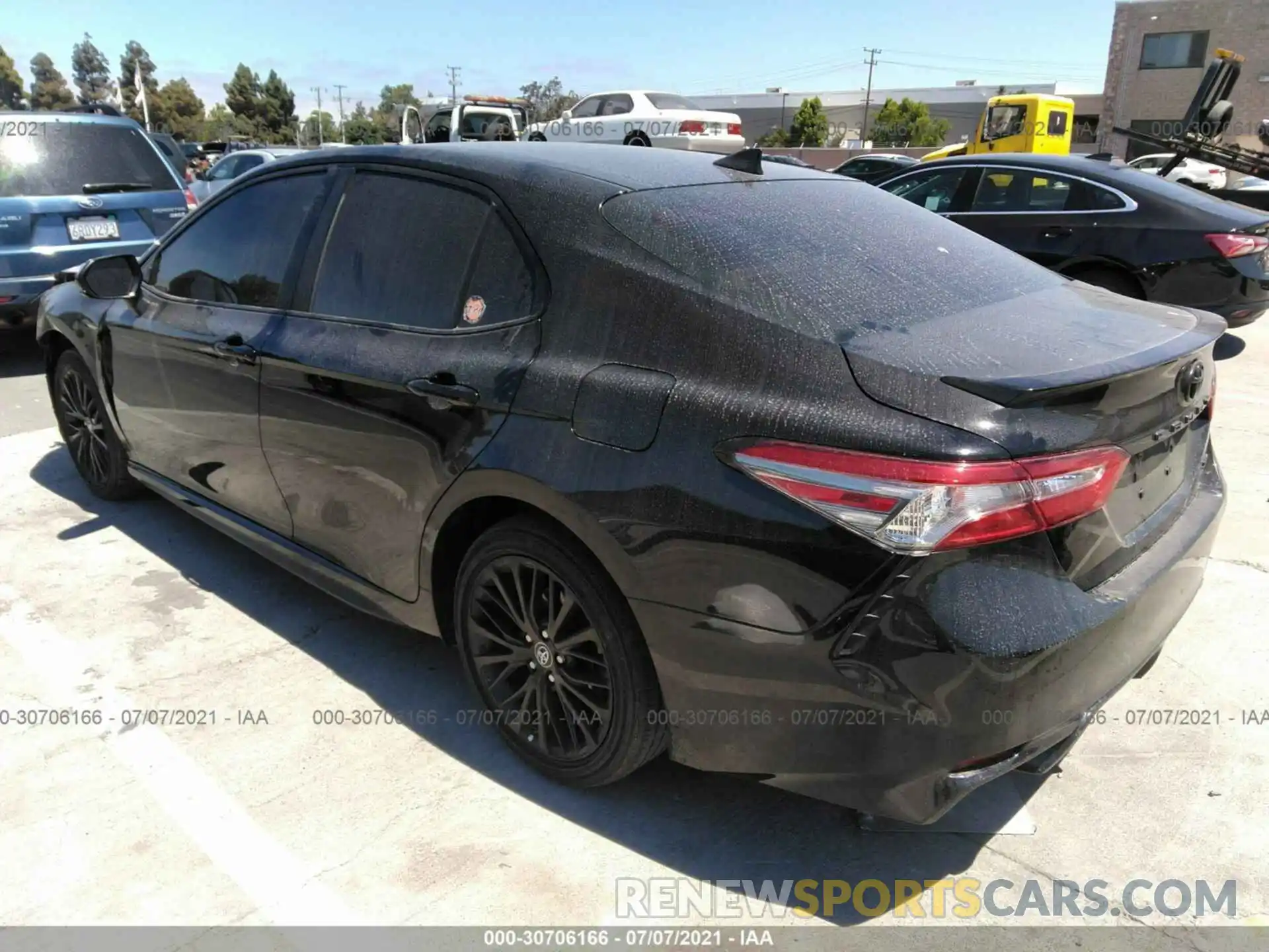 3 Photograph of a damaged car 4T1B11HK0KU241310 TOYOTA CAMRY 2019