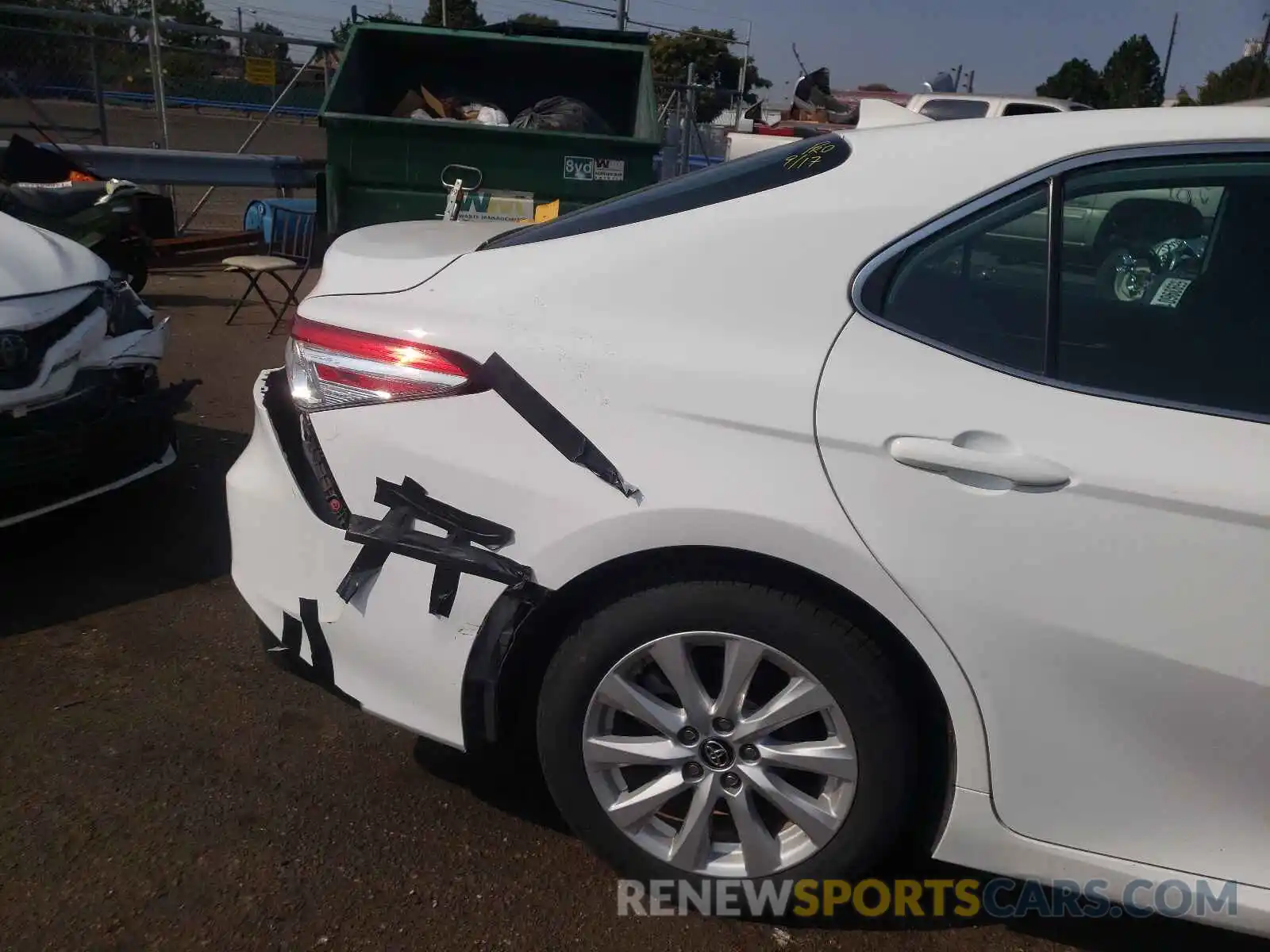 9 Photograph of a damaged car 4T1B11HK0KU241484 TOYOTA CAMRY 2019