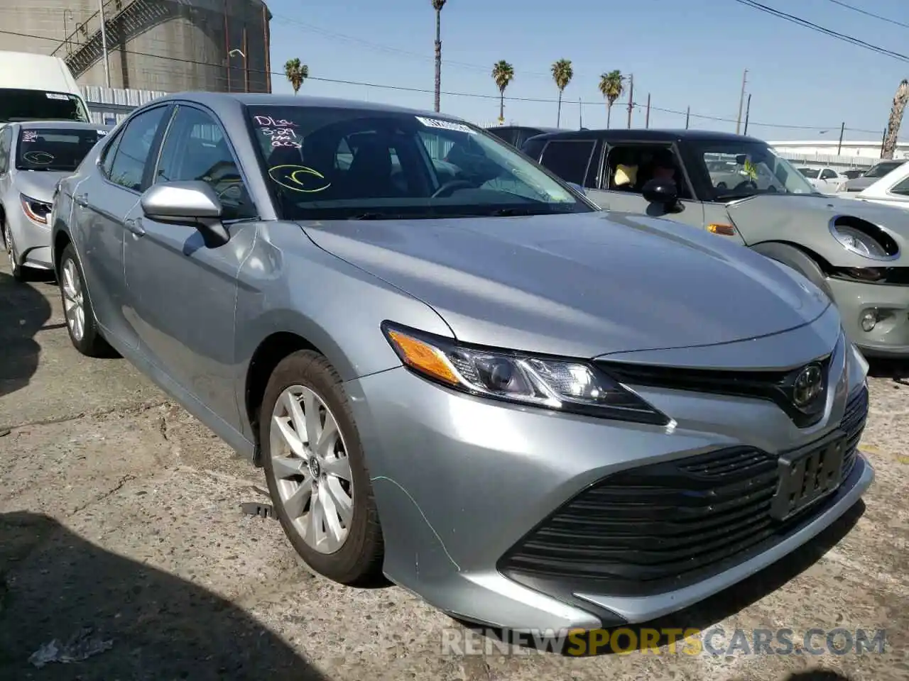 1 Photograph of a damaged car 4T1B11HK0KU241632 TOYOTA CAMRY 2019