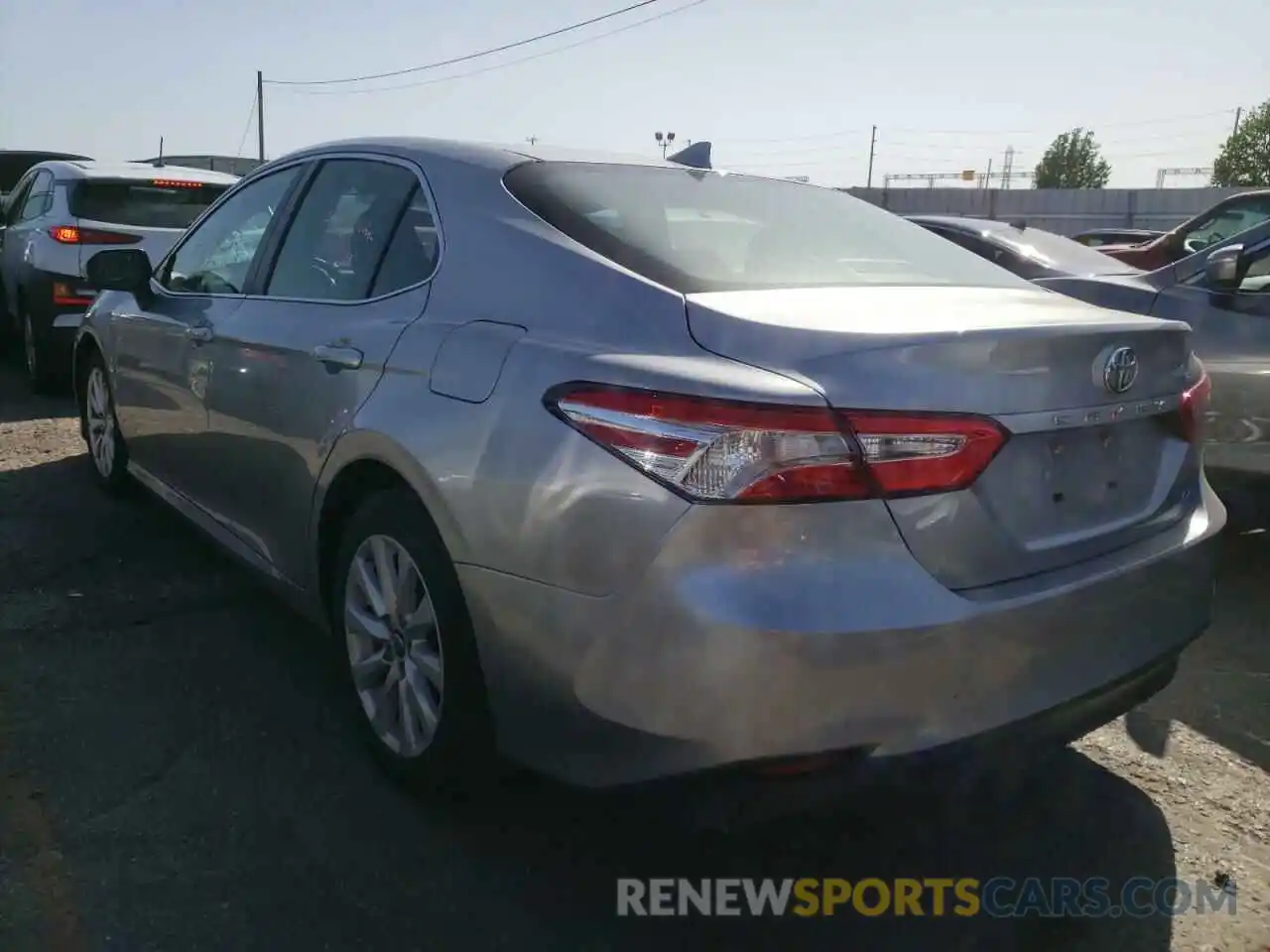 3 Photograph of a damaged car 4T1B11HK0KU241632 TOYOTA CAMRY 2019