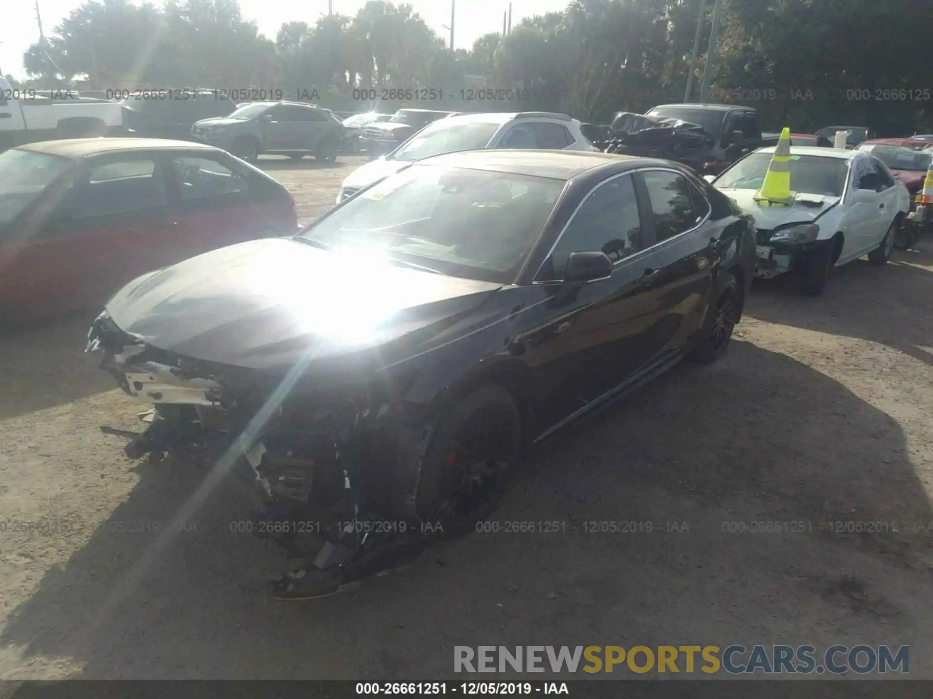 2 Photograph of a damaged car 4T1B11HK0KU243350 TOYOTA CAMRY 2019