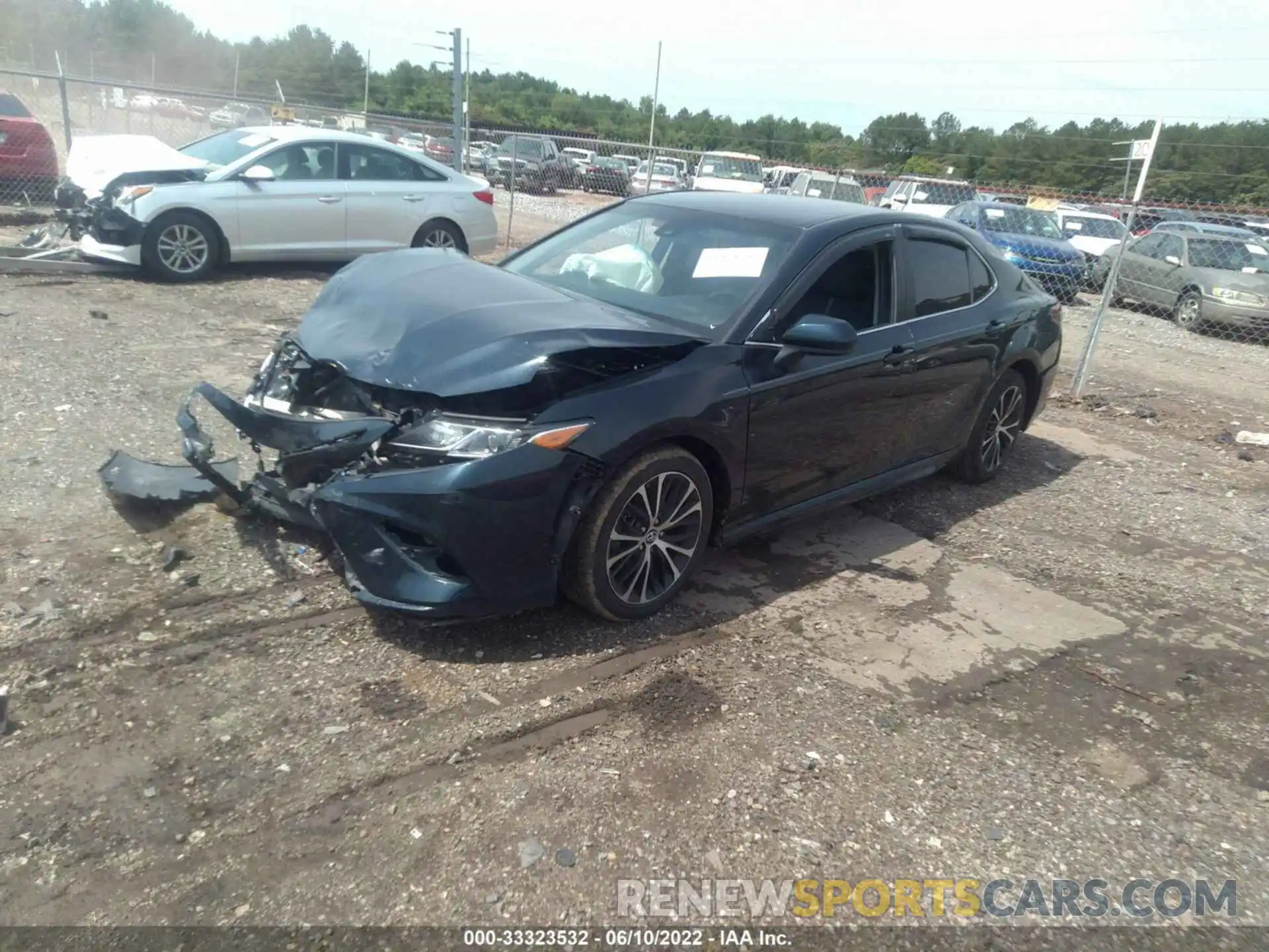 2 Photograph of a damaged car 4T1B11HK0KU243624 TOYOTA CAMRY 2019