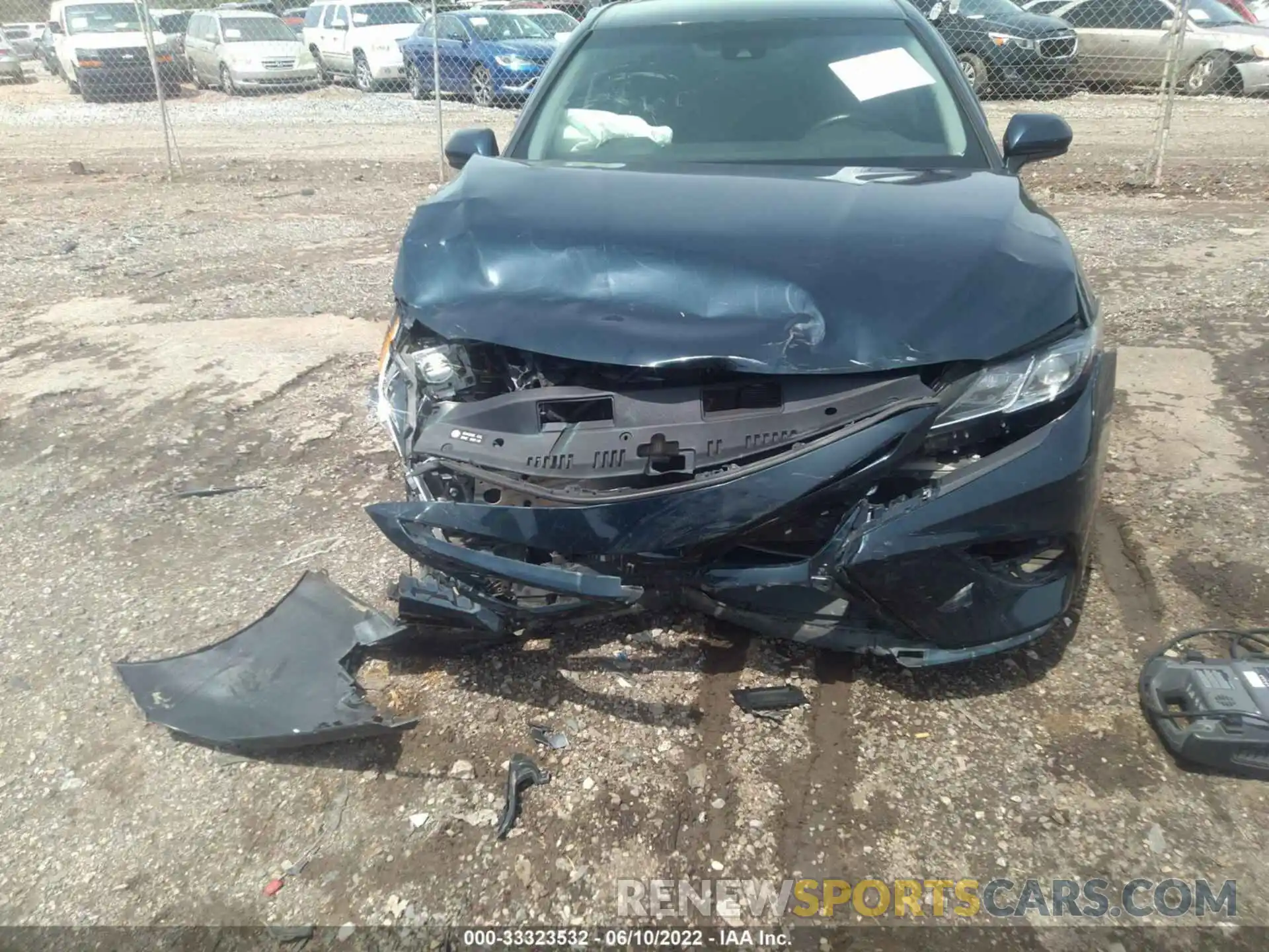 6 Photograph of a damaged car 4T1B11HK0KU243624 TOYOTA CAMRY 2019