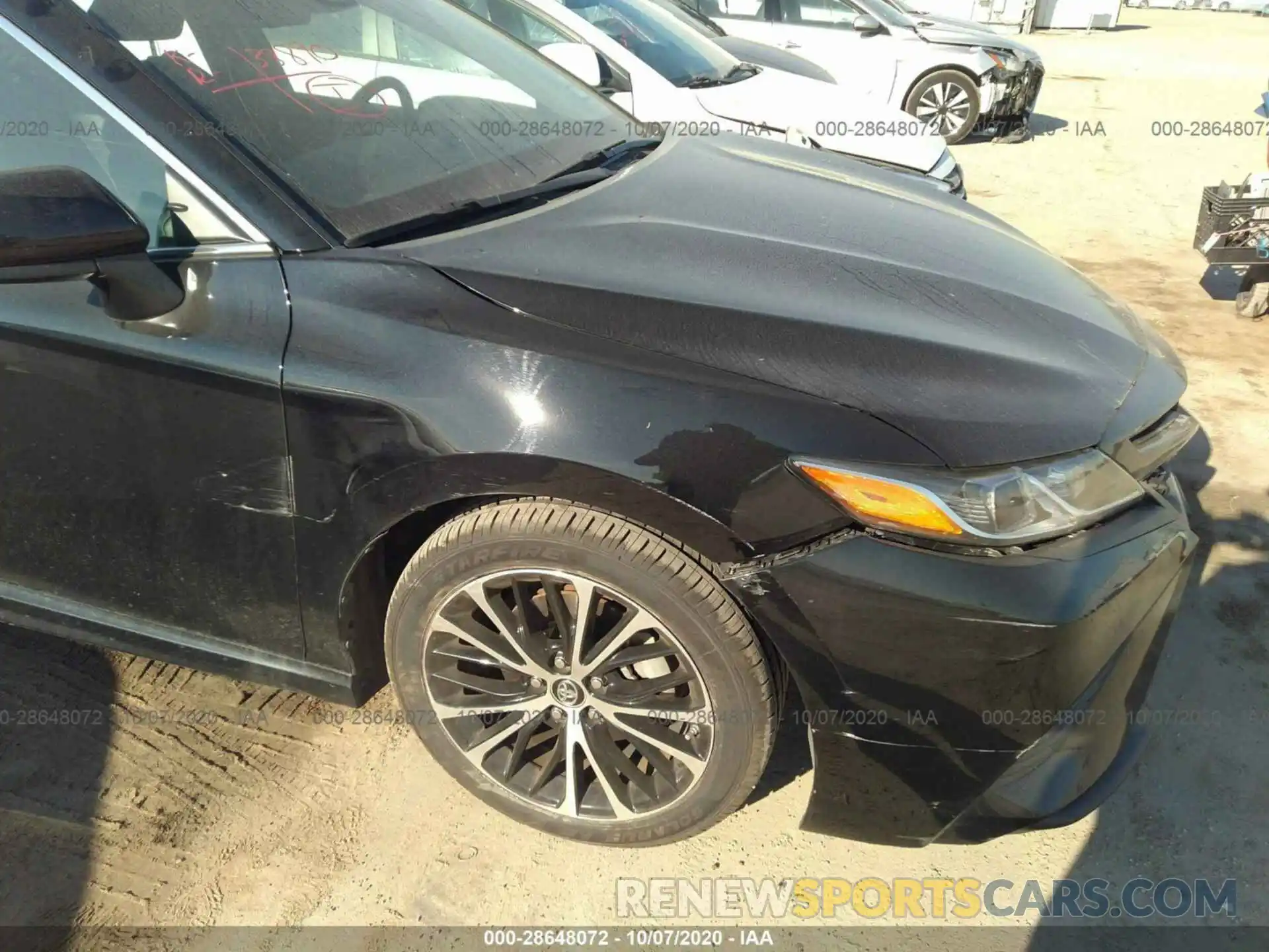 6 Photograph of a damaged car 4T1B11HK0KU244370 TOYOTA CAMRY 2019