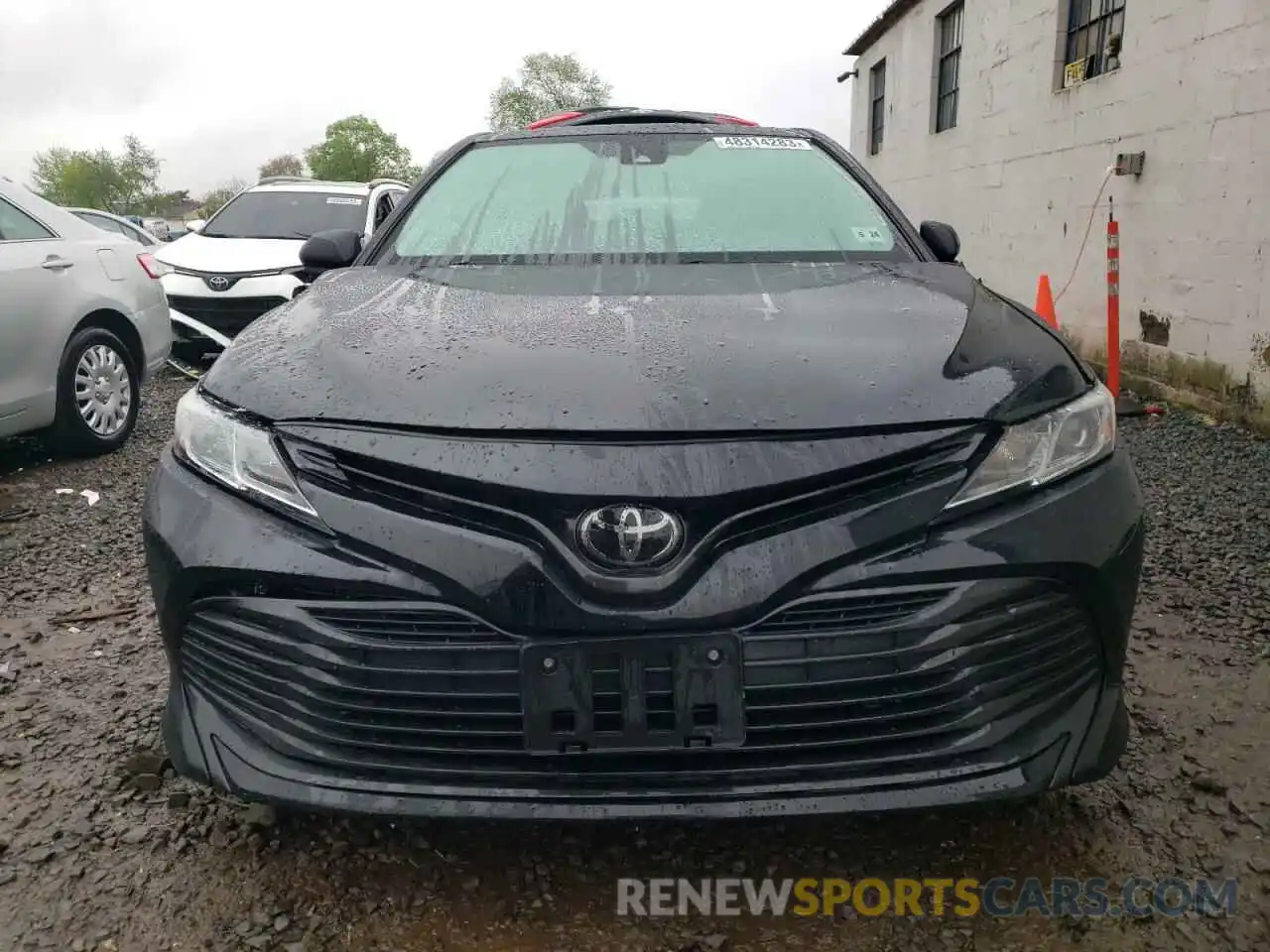 5 Photograph of a damaged car 4T1B11HK0KU244711 TOYOTA CAMRY 2019