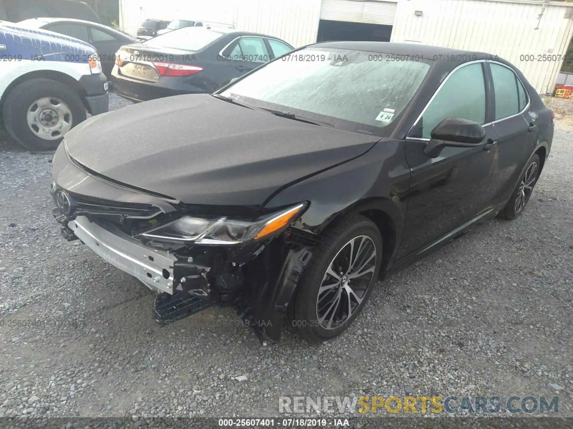 2 Photograph of a damaged car 4T1B11HK0KU245714 TOYOTA CAMRY 2019