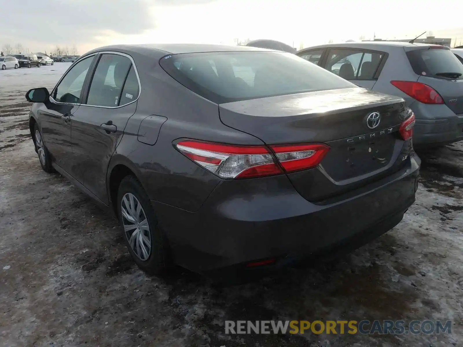 3 Photograph of a damaged car 4T1B11HK0KU246488 TOYOTA CAMRY 2019