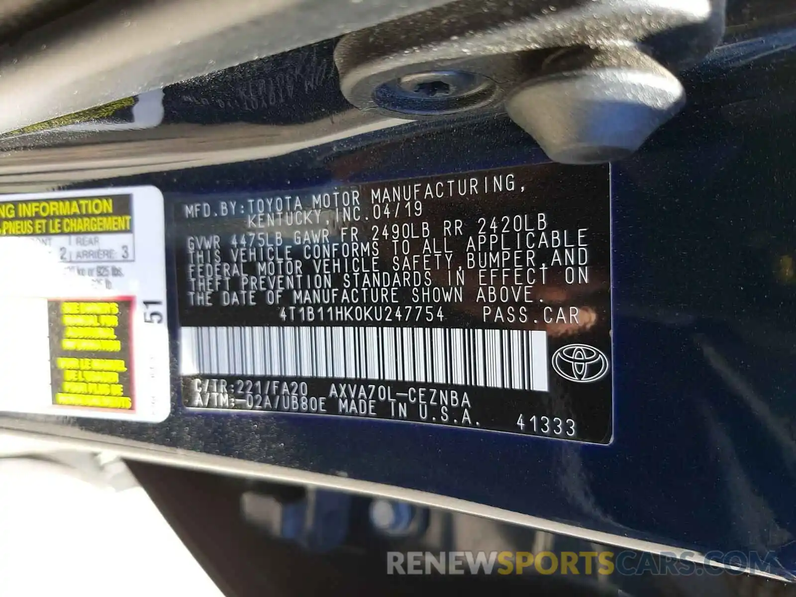 10 Photograph of a damaged car 4T1B11HK0KU247754 TOYOTA CAMRY 2019