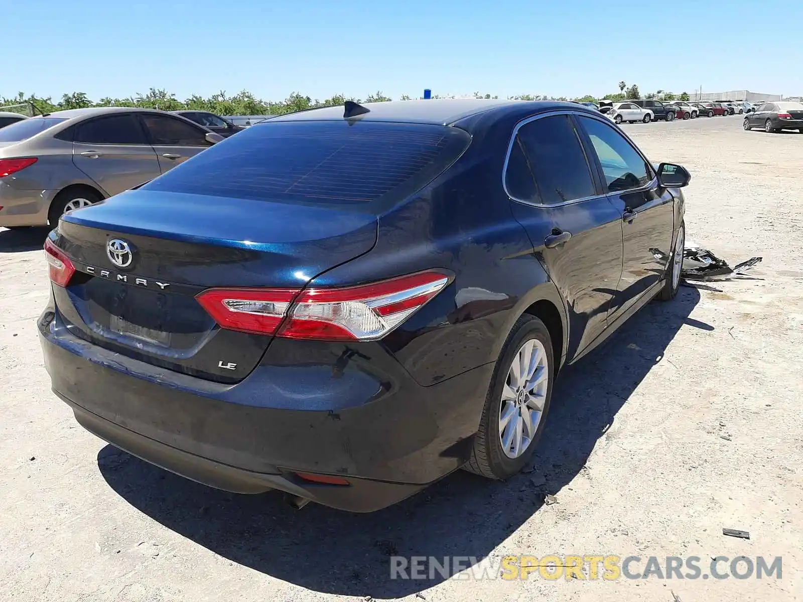 4 Photograph of a damaged car 4T1B11HK0KU247754 TOYOTA CAMRY 2019