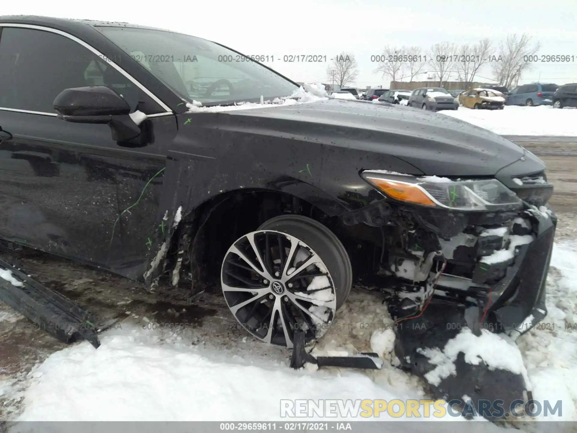 6 Photograph of a damaged car 4T1B11HK0KU248306 TOYOTA CAMRY 2019