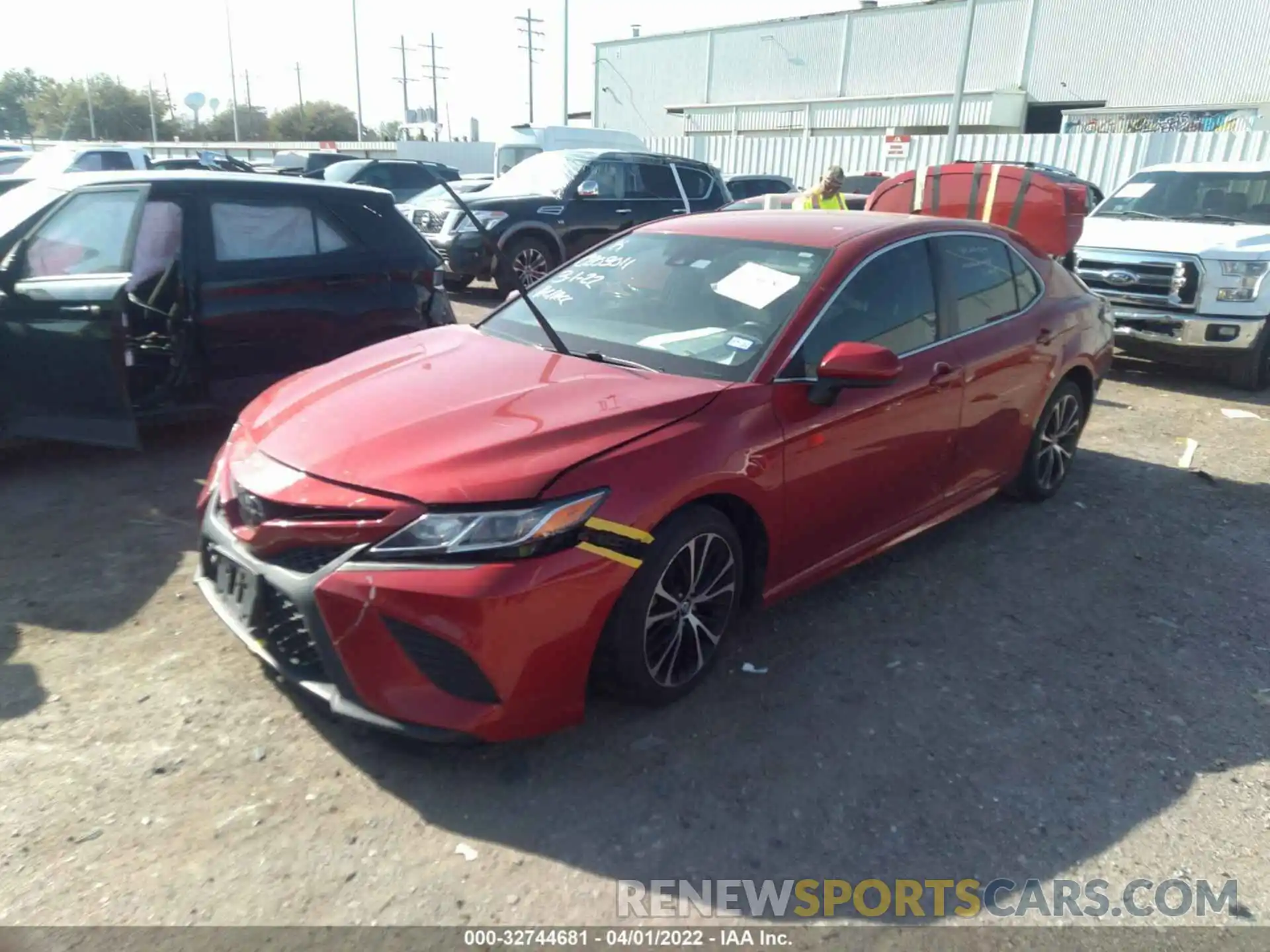 2 Photograph of a damaged car 4T1B11HK0KU248824 TOYOTA CAMRY 2019