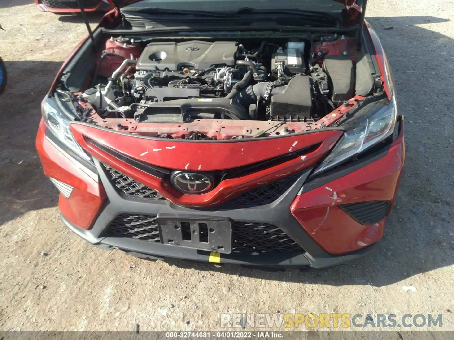 6 Photograph of a damaged car 4T1B11HK0KU248824 TOYOTA CAMRY 2019