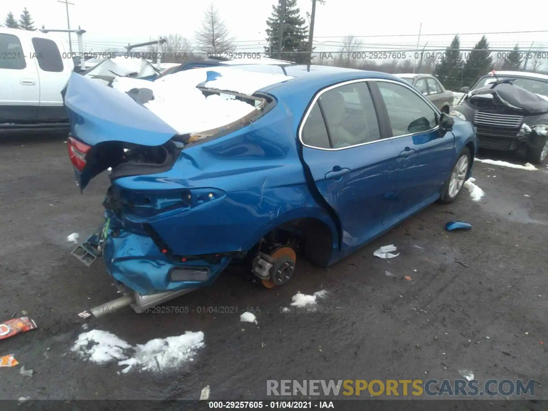 4 Photograph of a damaged car 4T1B11HK0KU251027 TOYOTA CAMRY 2019