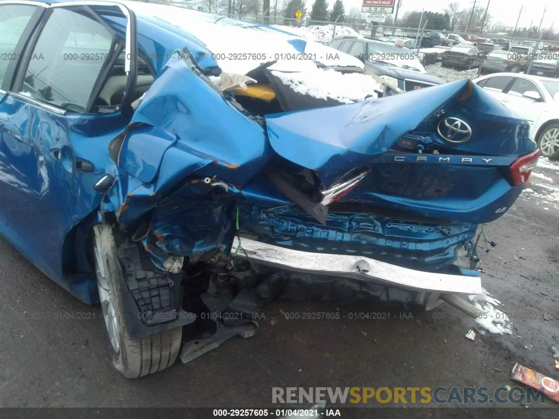 6 Photograph of a damaged car 4T1B11HK0KU251027 TOYOTA CAMRY 2019