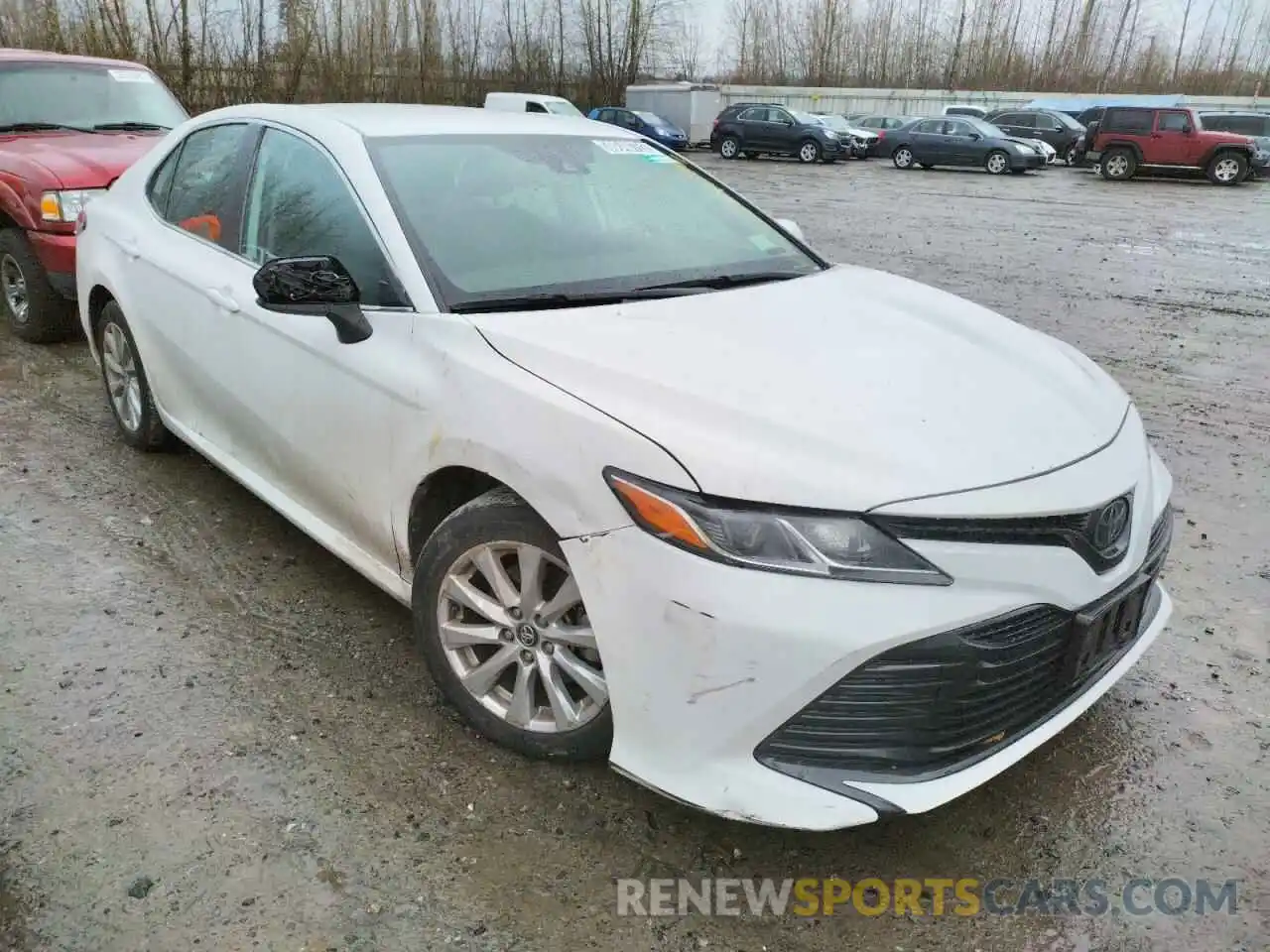 1 Photograph of a damaged car 4T1B11HK0KU251691 TOYOTA CAMRY 2019