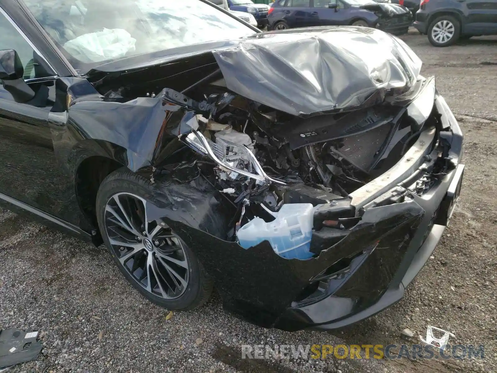 9 Photograph of a damaged car 4T1B11HK0KU252288 TOYOTA CAMRY 2019