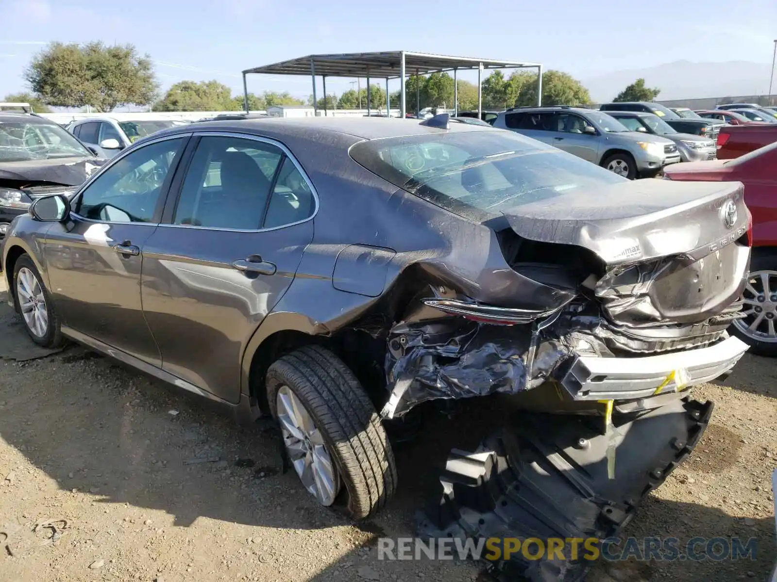 3 Photograph of a damaged car 4T1B11HK0KU252730 TOYOTA CAMRY 2019