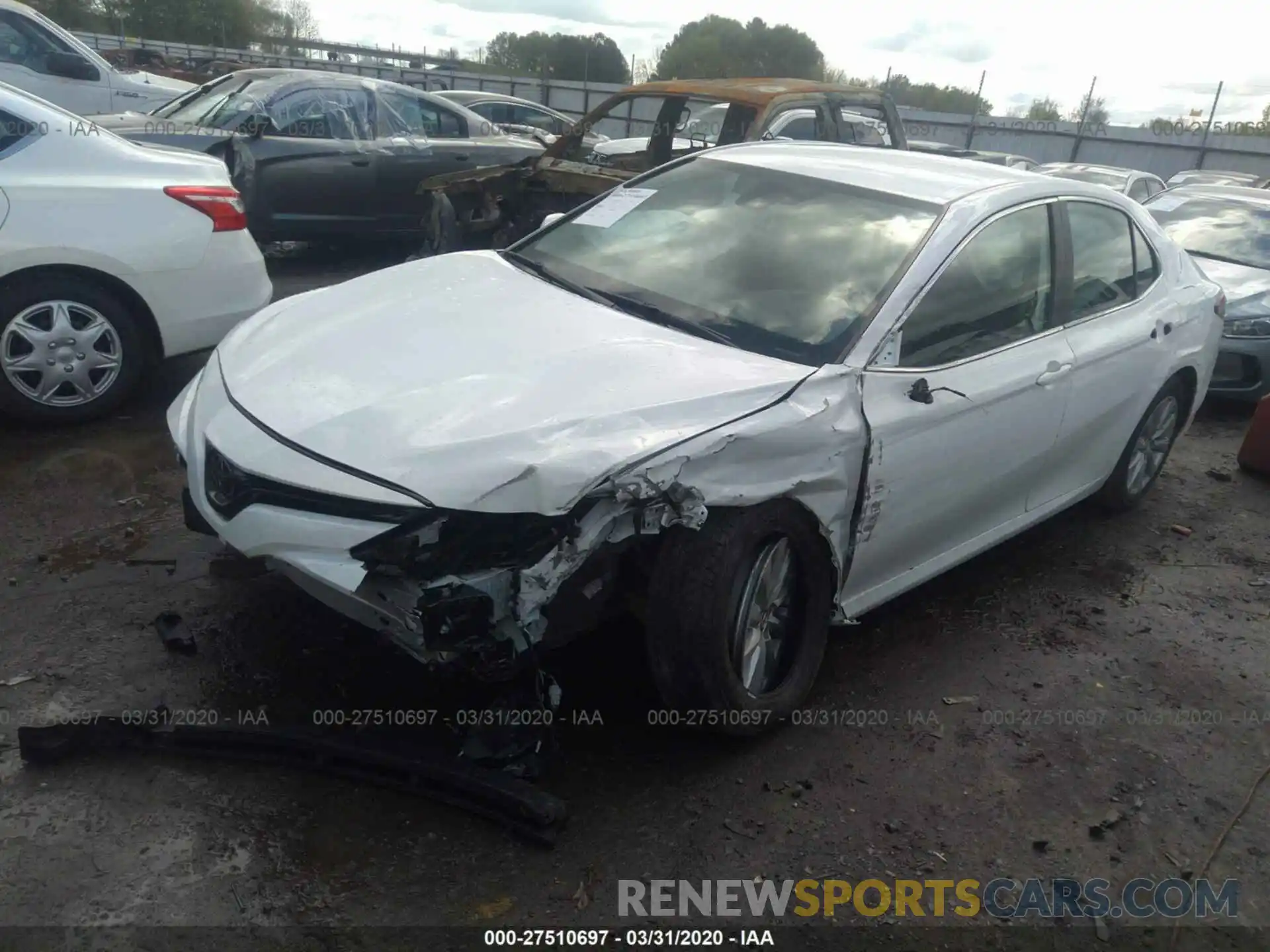 2 Photograph of a damaged car 4T1B11HK0KU253800 TOYOTA CAMRY 2019