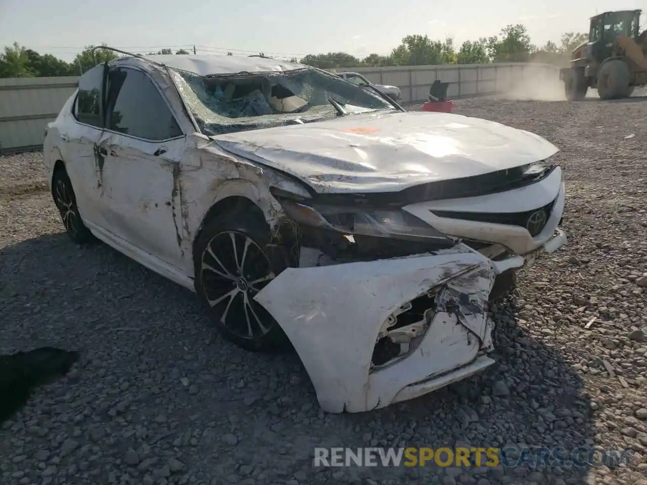 1 Photograph of a damaged car 4T1B11HK0KU255627 TOYOTA CAMRY 2019