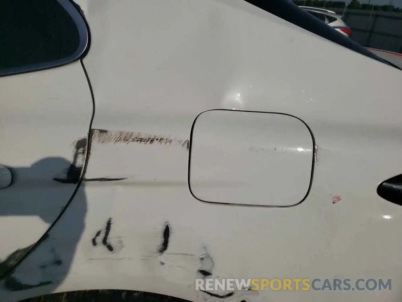 10 Photograph of a damaged car 4T1B11HK0KU255627 TOYOTA CAMRY 2019