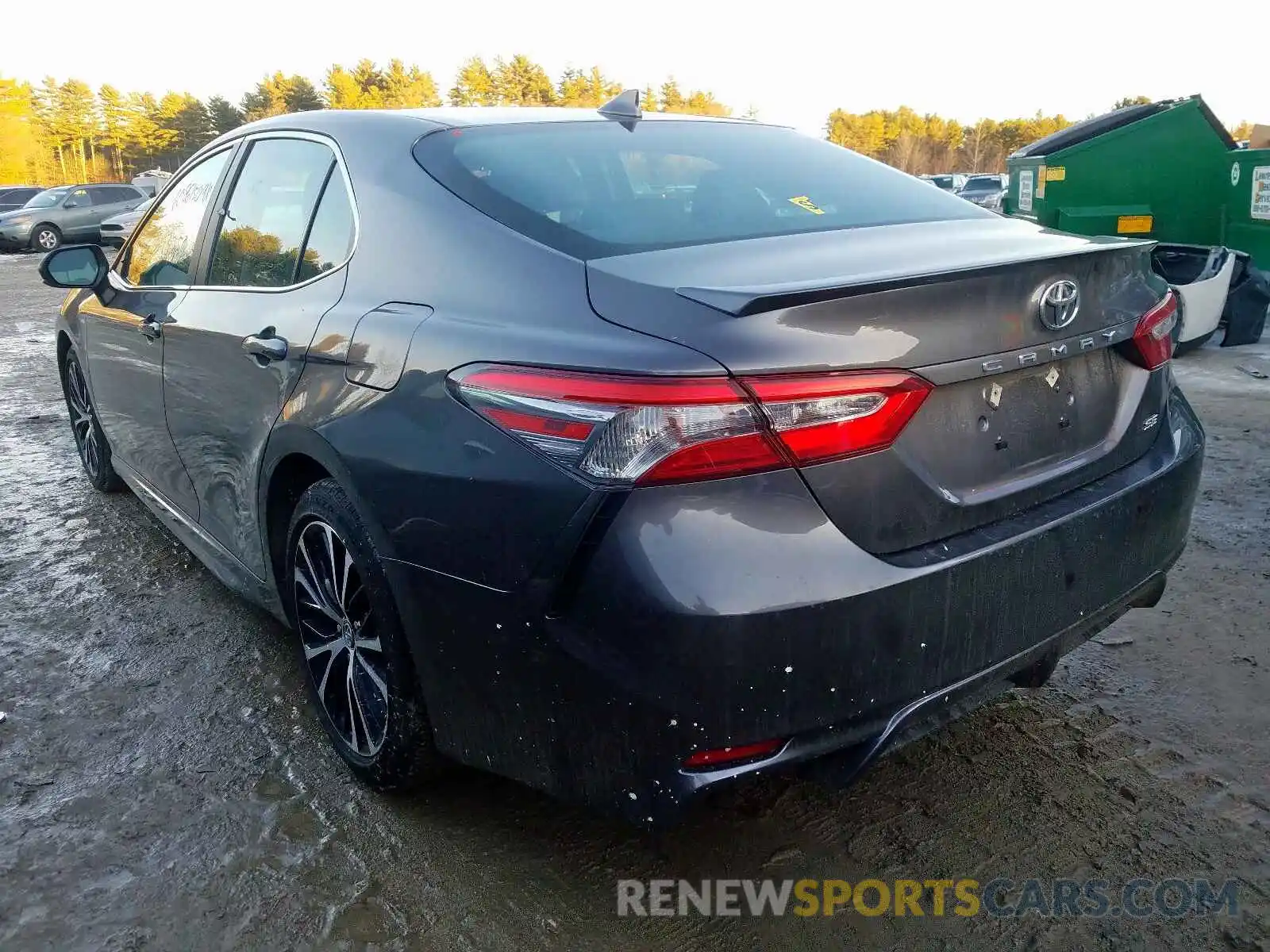 3 Photograph of a damaged car 4T1B11HK0KU255997 TOYOTA CAMRY 2019