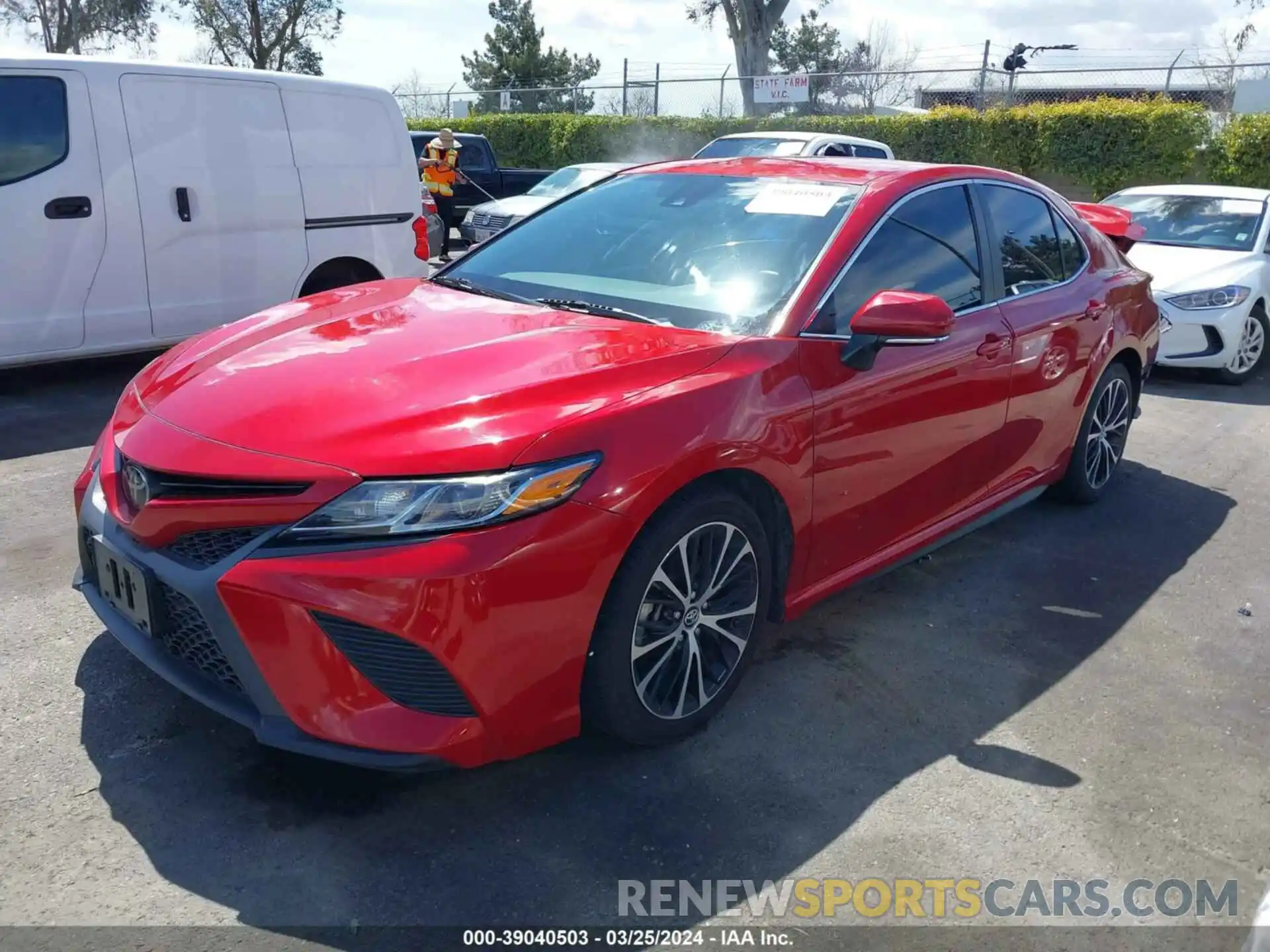 2 Photograph of a damaged car 4T1B11HK0KU256499 TOYOTA CAMRY 2019