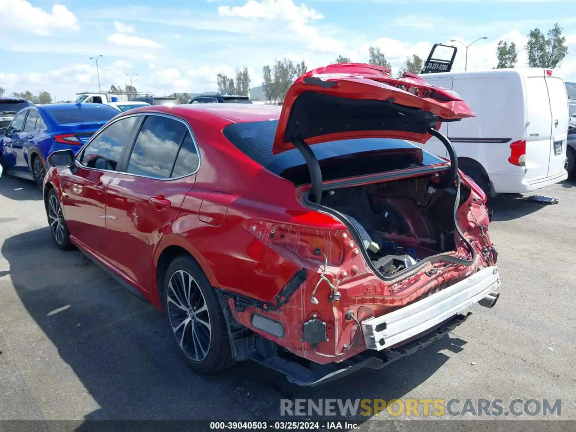 6 Photograph of a damaged car 4T1B11HK0KU256499 TOYOTA CAMRY 2019