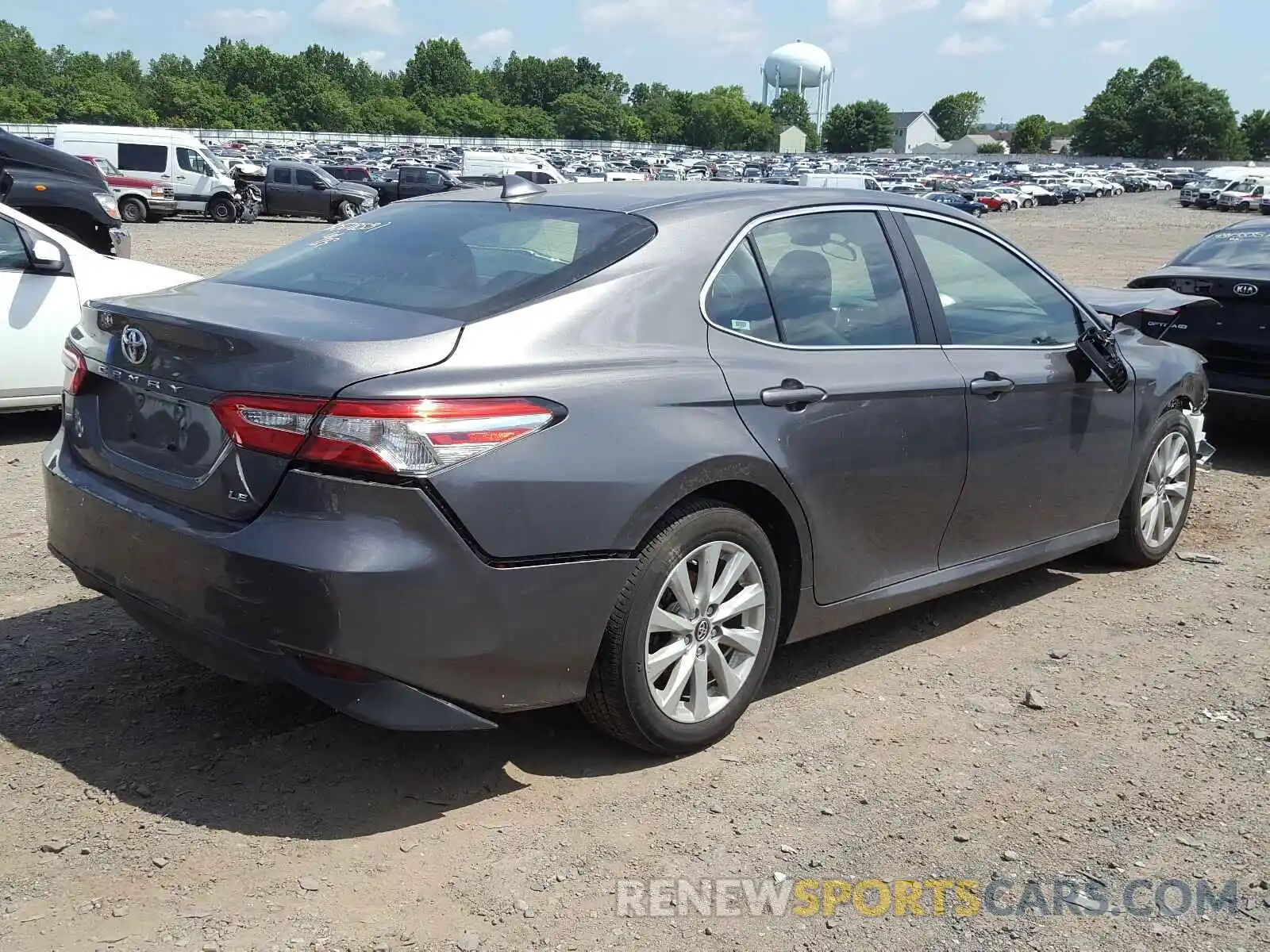 4 Photograph of a damaged car 4T1B11HK0KU256776 TOYOTA CAMRY 2019