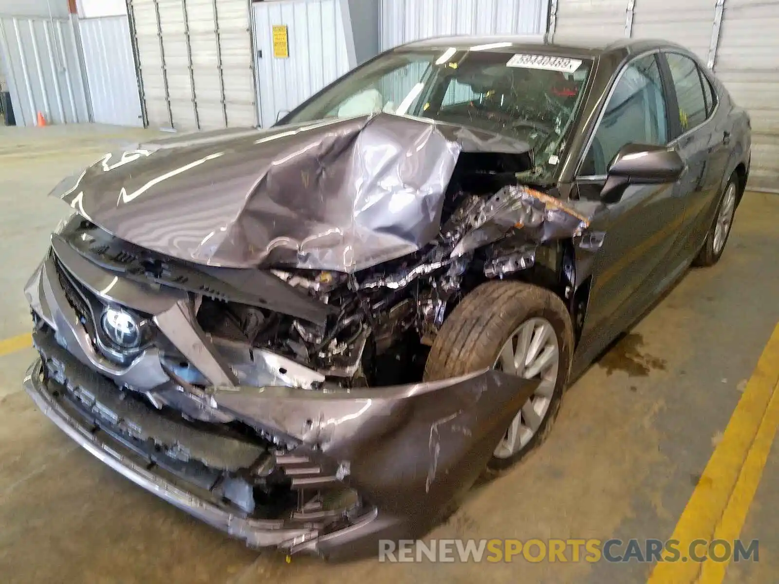 2 Photograph of a damaged car 4T1B11HK0KU256941 TOYOTA CAMRY 2019