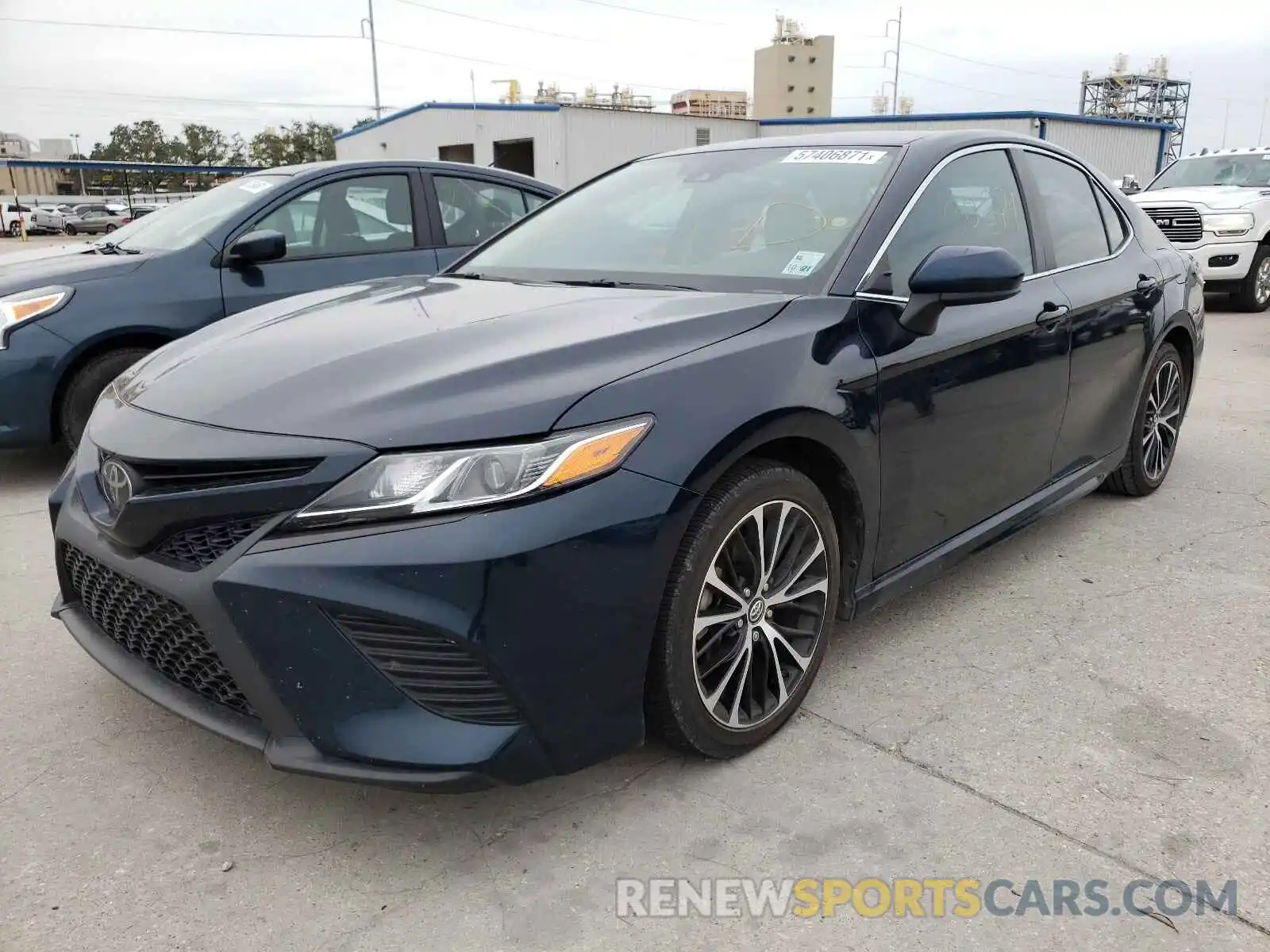 2 Photograph of a damaged car 4T1B11HK0KU257846 TOYOTA CAMRY 2019