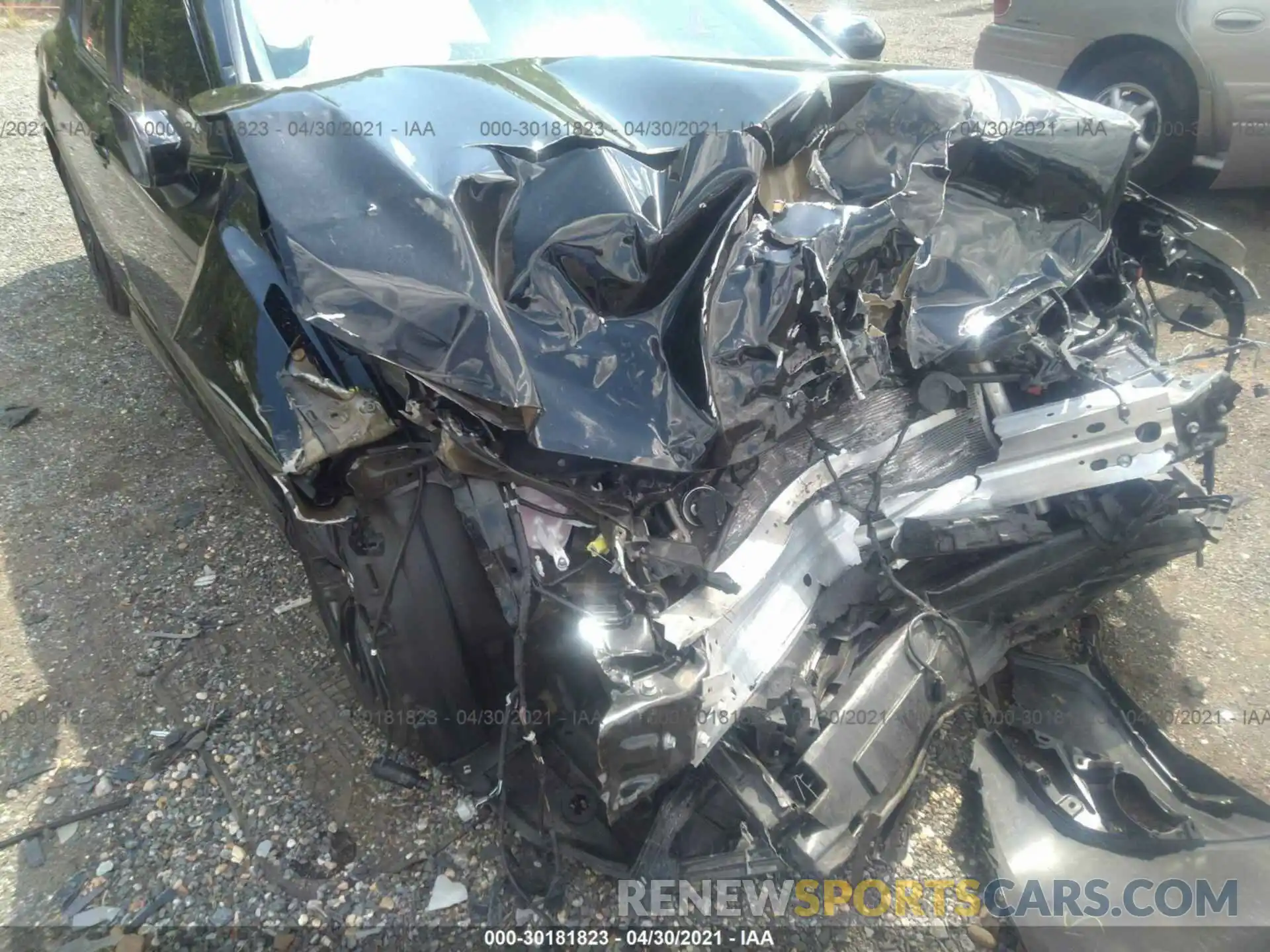 6 Photograph of a damaged car 4T1B11HK0KU260522 TOYOTA CAMRY 2019