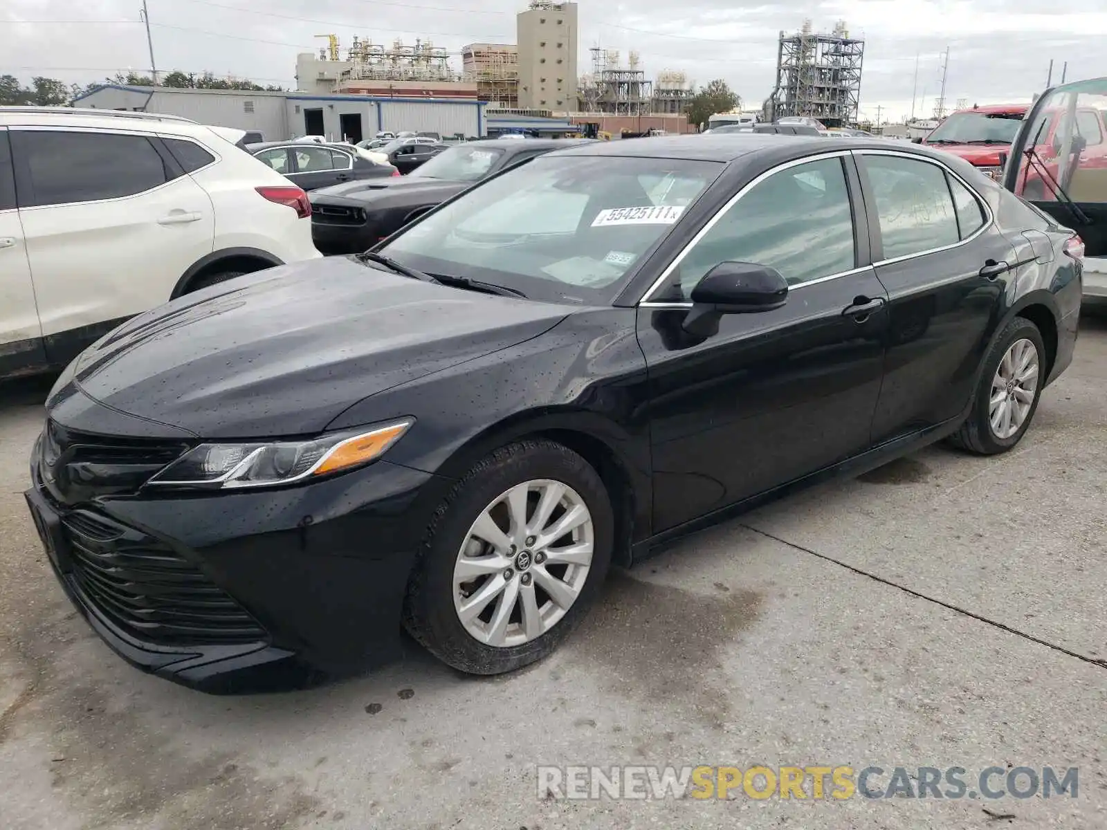 2 Photograph of a damaged car 4T1B11HK0KU264411 TOYOTA CAMRY 2019