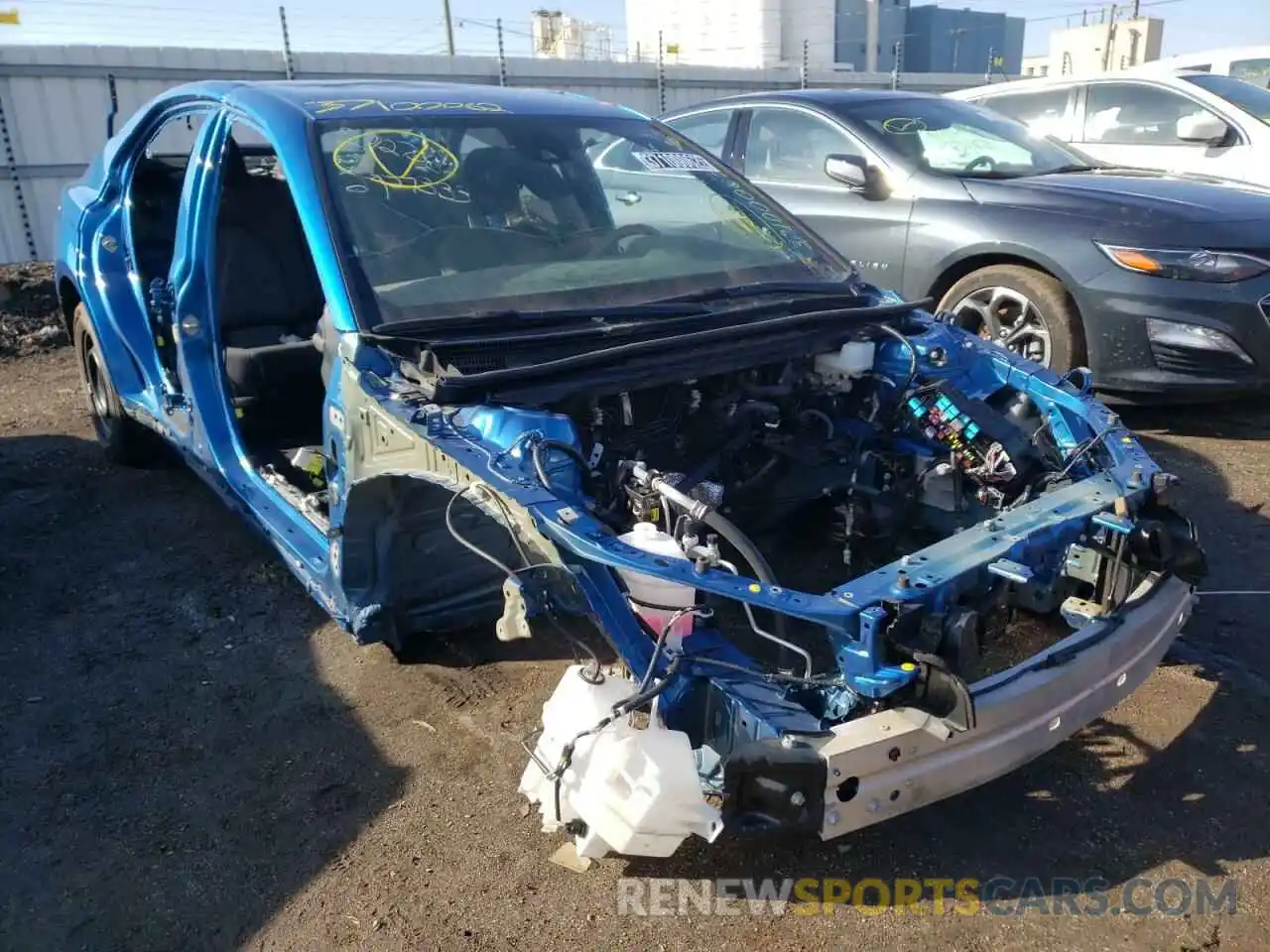 1 Photograph of a damaged car 4T1B11HK0KU264909 TOYOTA CAMRY 2019