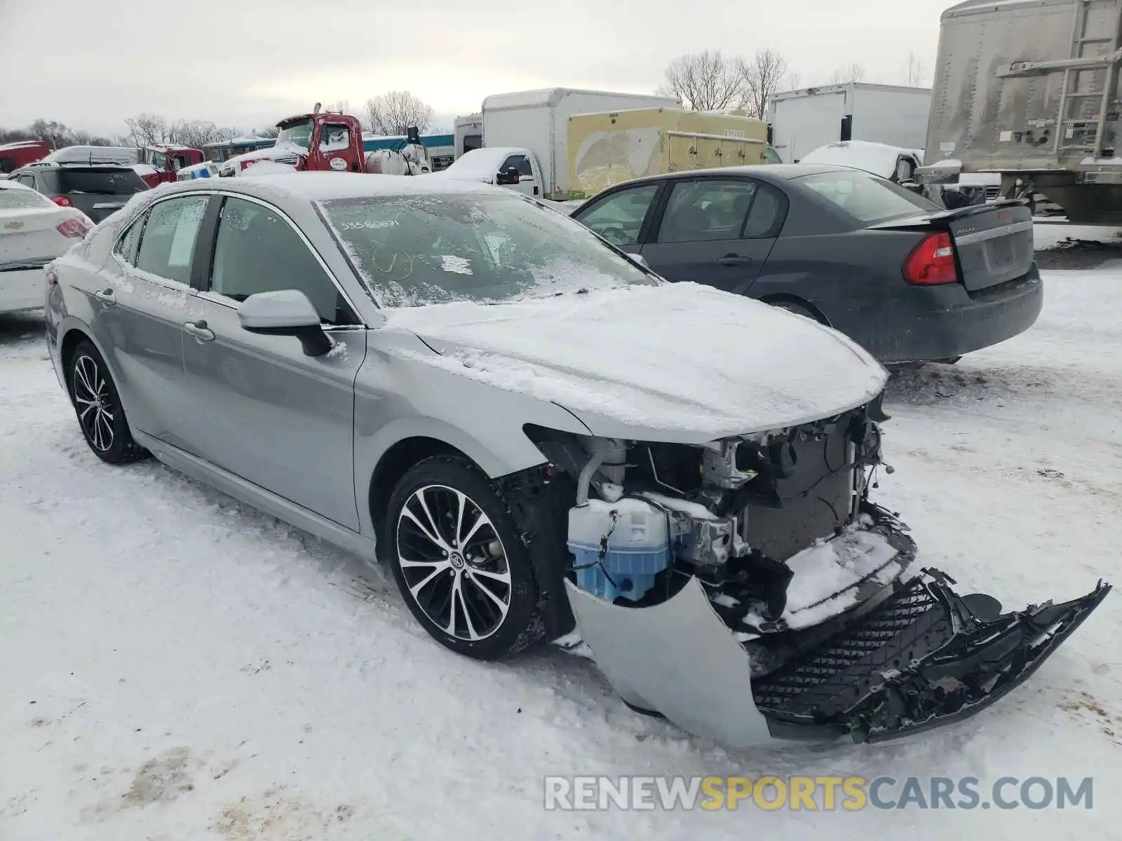 1 Photograph of a damaged car 4T1B11HK0KU264957 TOYOTA CAMRY 2019